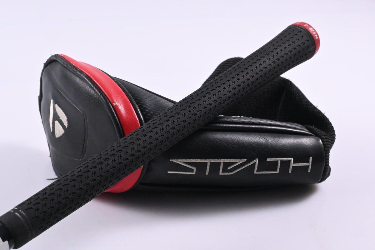Taylormade Stealth #4 Hybrid / 22 Degree / Stiff Flex Ventus Red 7 Shaft