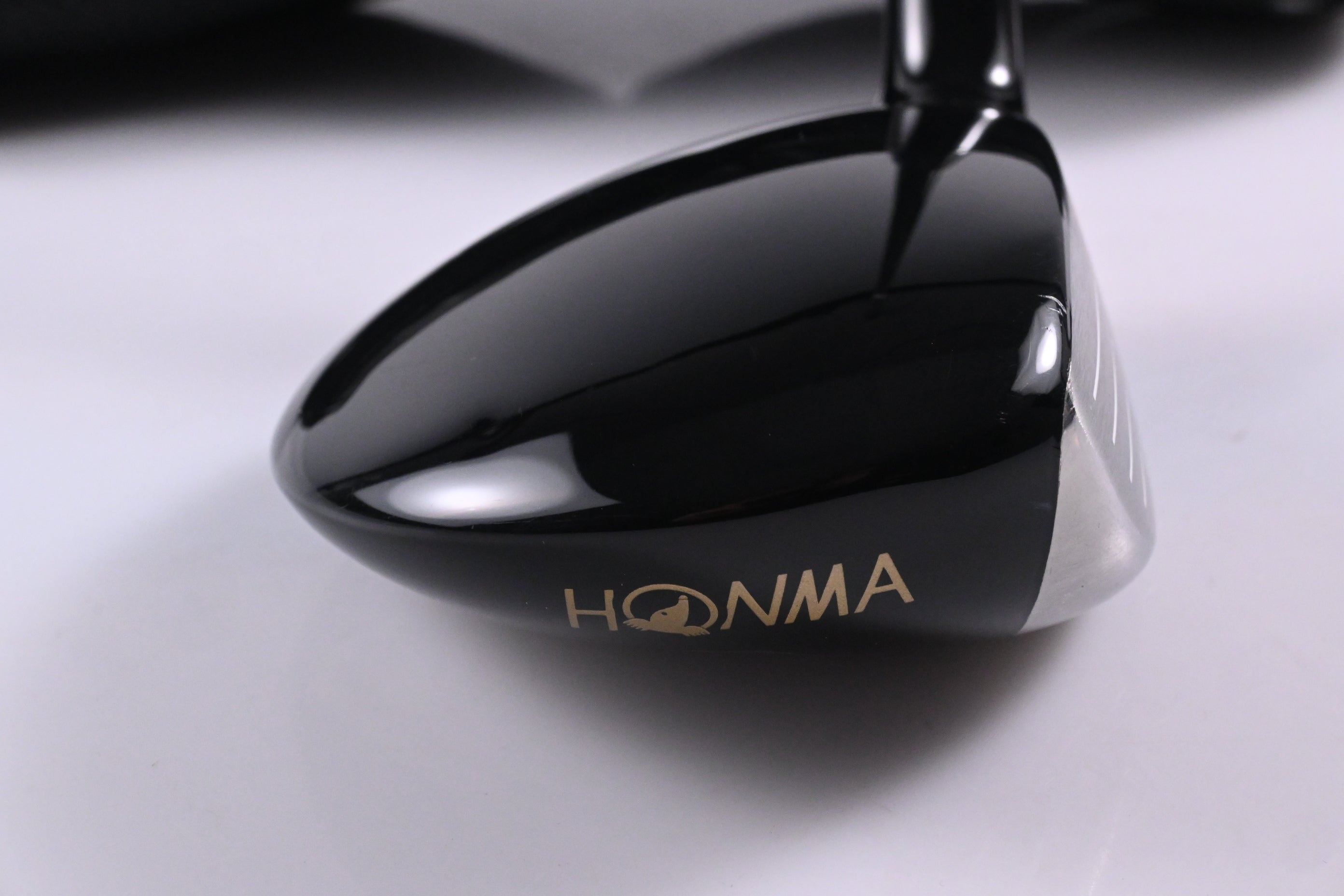 Honma TR21 #4 Wood / 16.5 Degree / Regular Flex Honma Vizard TR20-60 Shaft