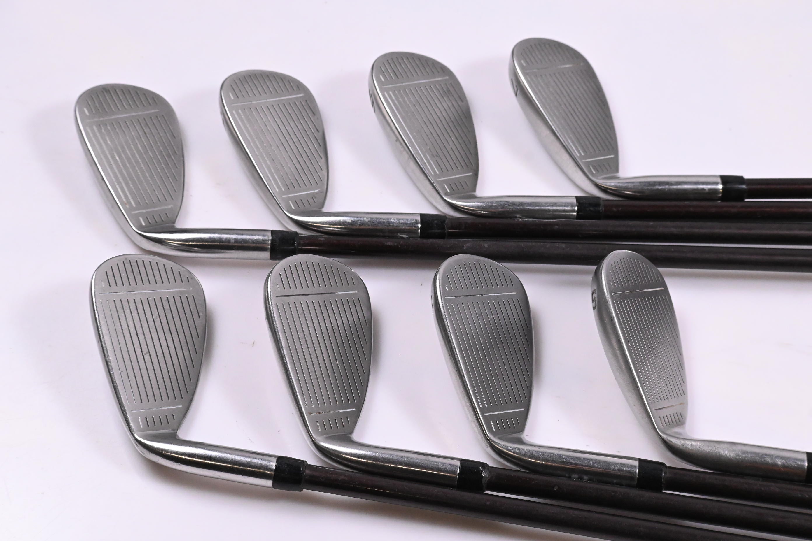 Taylormade Supersteel Irons / 4-PW+SW / Regular Flex Taylormade Bubble 80 Shafts