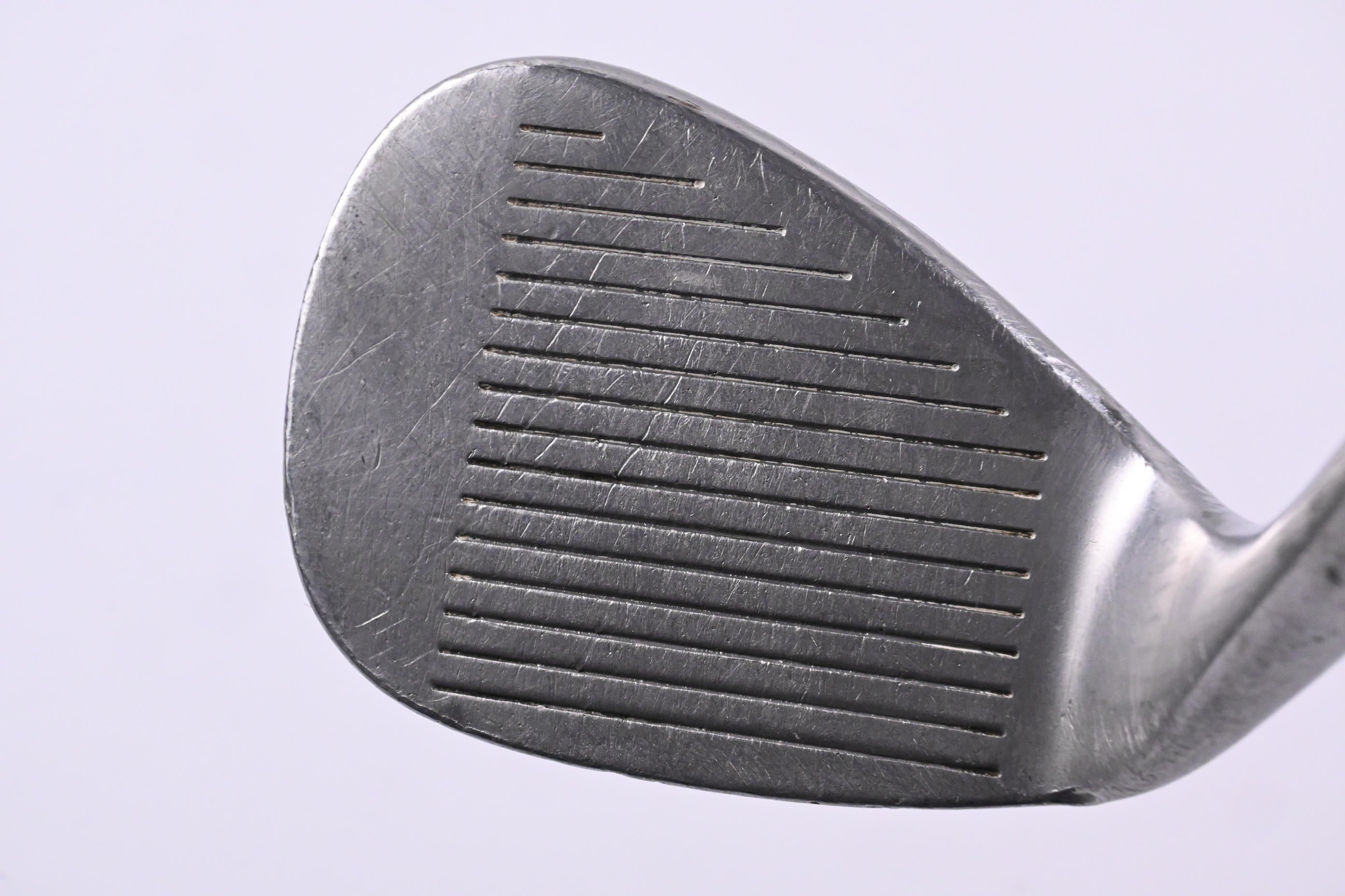 Cleveland 588 Original Sand Wedge / 56 Degree / Wedge Flex Cleveland Traction