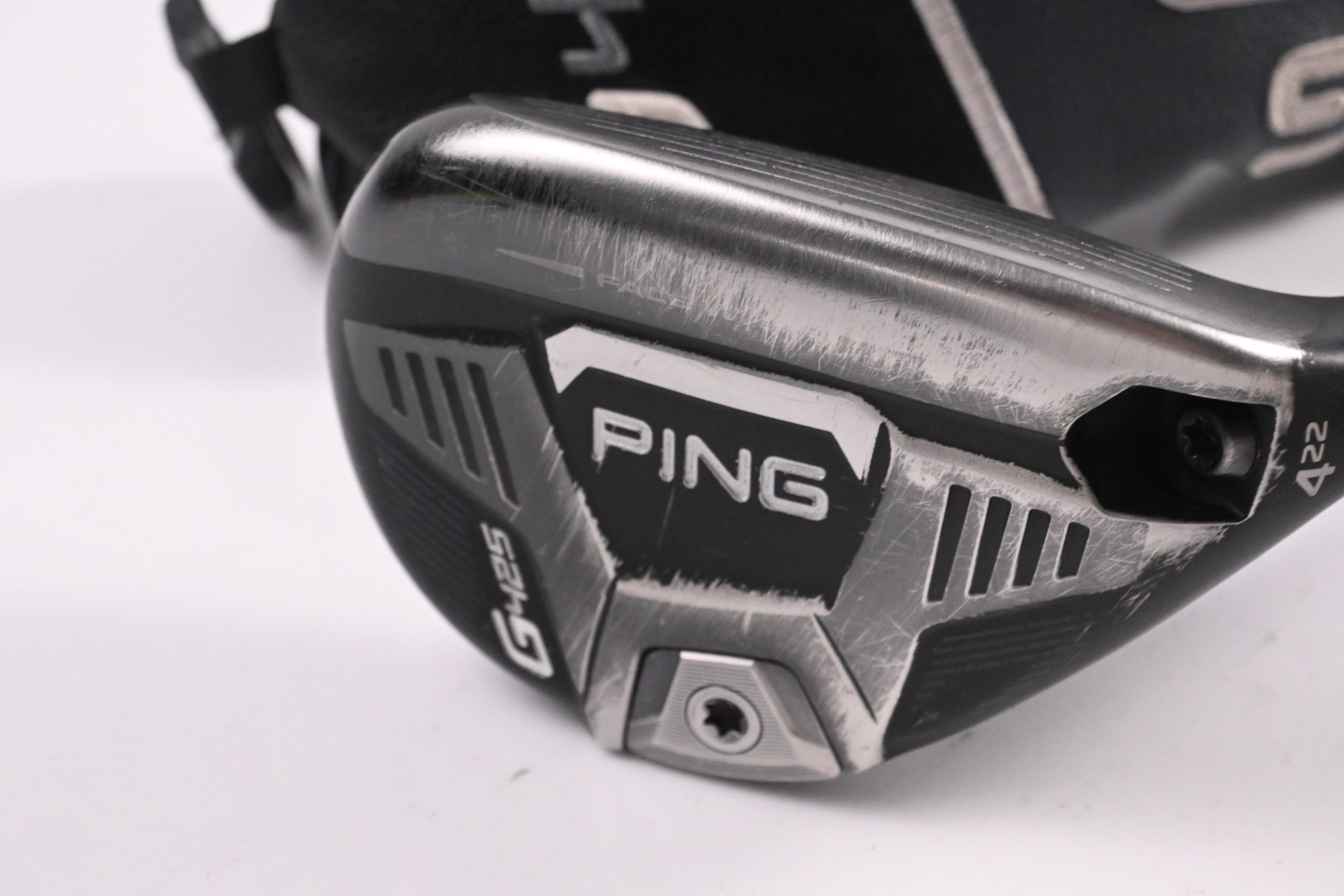 G425 #4 Hybrid / 22 Degree / Regular Flex Ping Alta CB Slate 70 Shaft