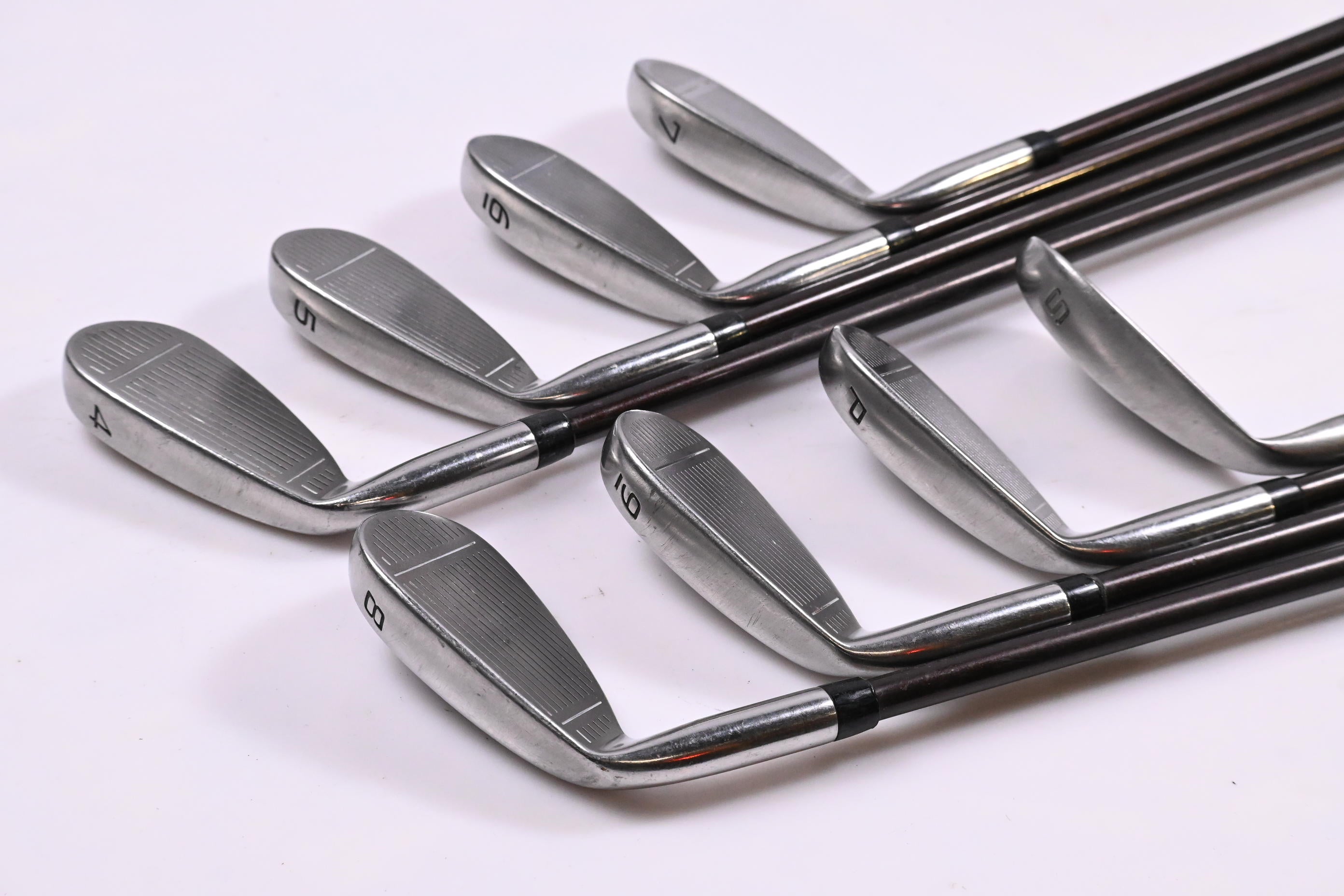Taylormade Supersteel Irons / 4-PW+SW / Regular Flex Taylormade Bubble 80 Shafts