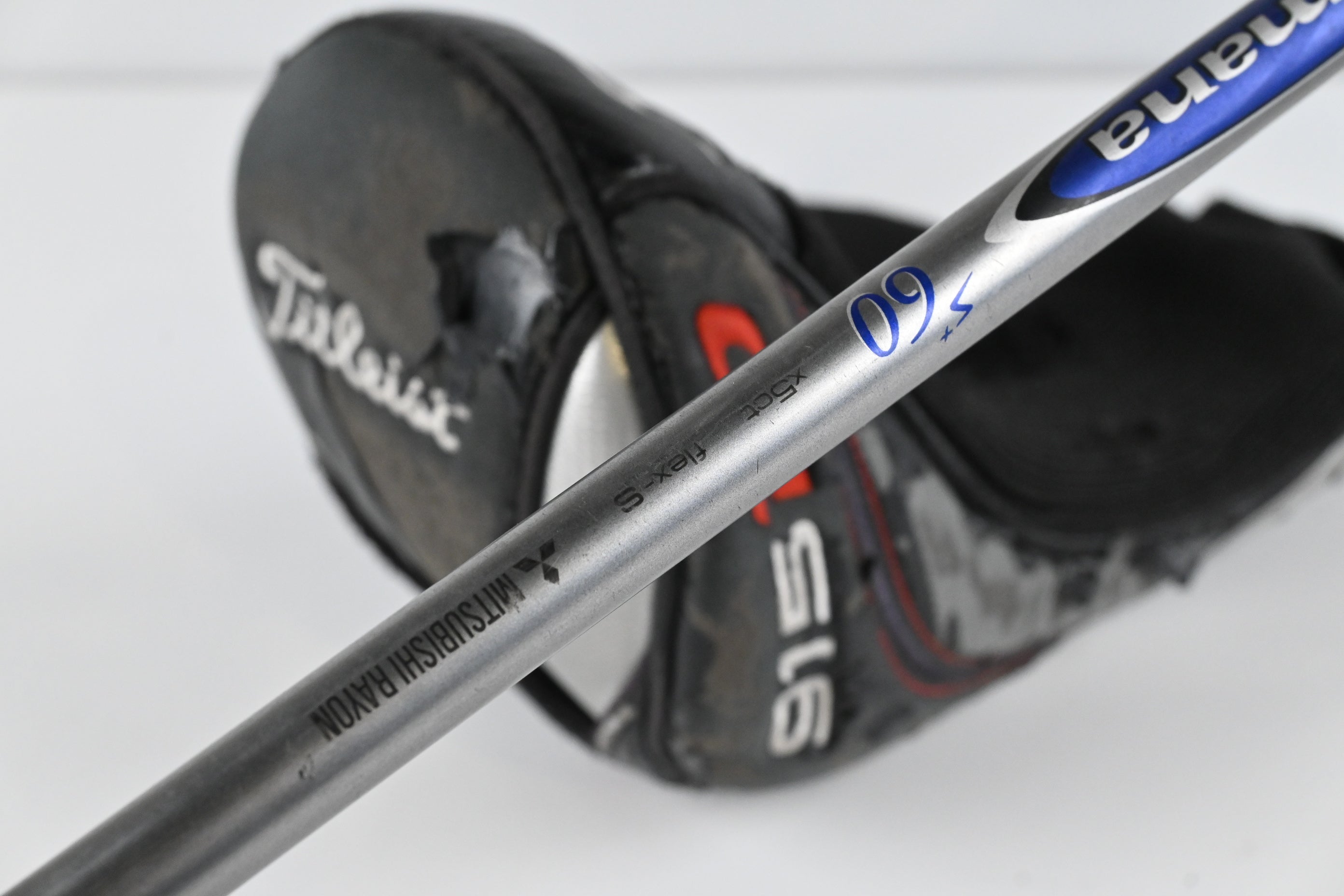 Titleist 915 D2 Driver / 9.5 Degree / Stiff Flex Diamana S+ 60 Shaft