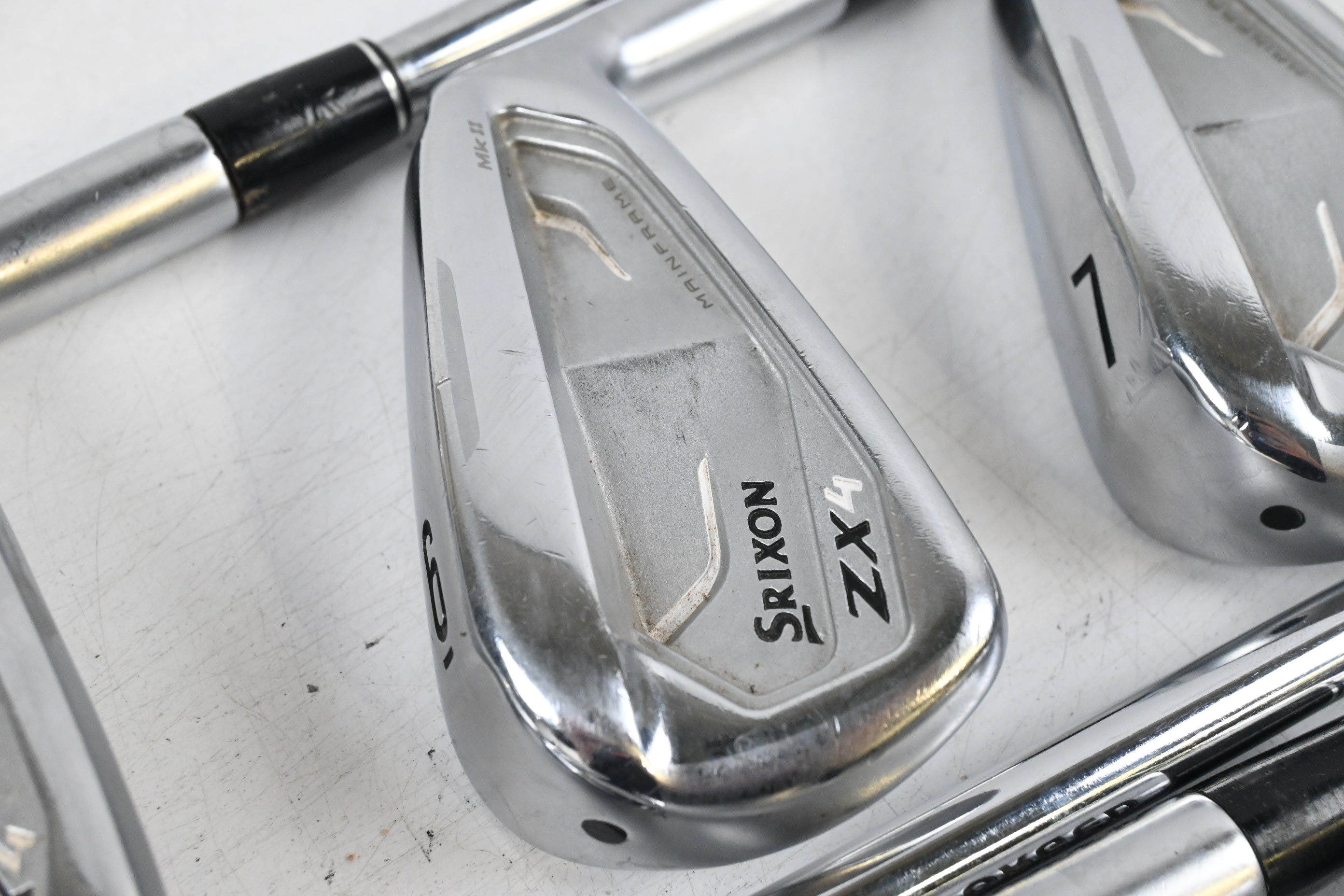 Srixon ZX4 MK II Irons 2023 / 5-PW / Regular Flex KBS Tour Lite Shafts