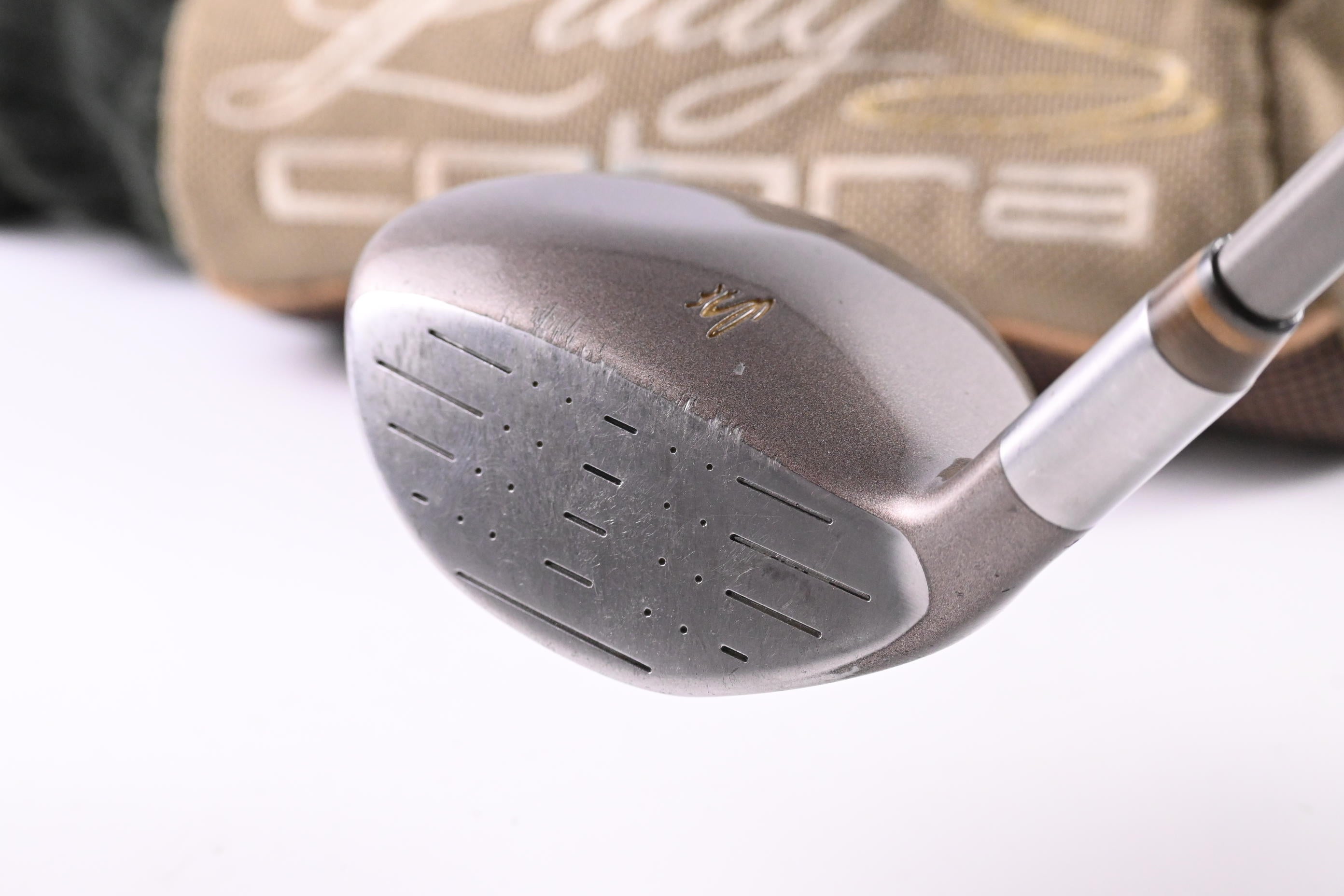 Ladies Cobra Gravity Back #7 Wood / 25 Degree / Ladies Flex Cobra Lady Shaft