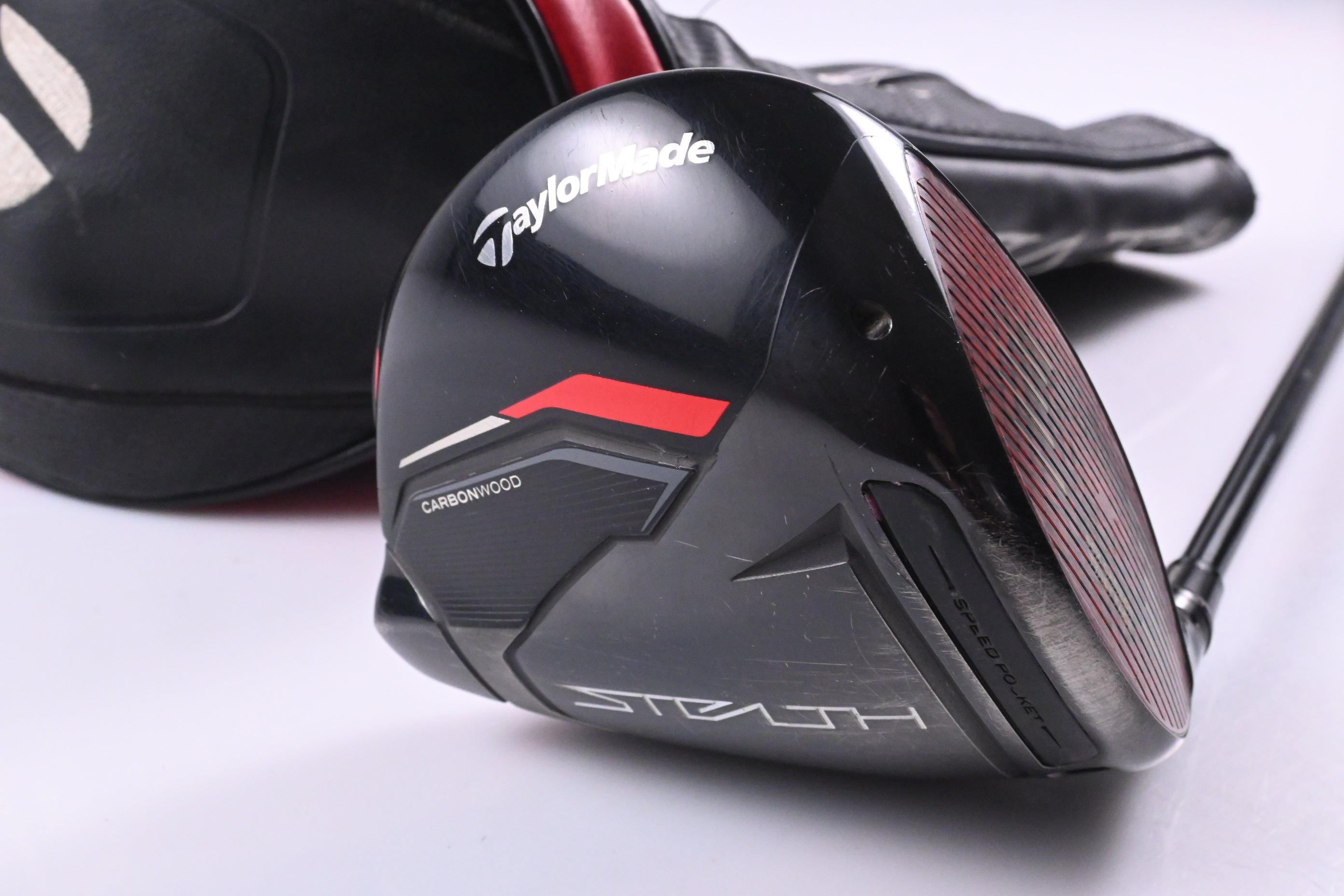 Taylormade Stealth HD Driver / 10.5 Degree / Stiff Flex HZRDUS Smoke RDX 60 Shaft