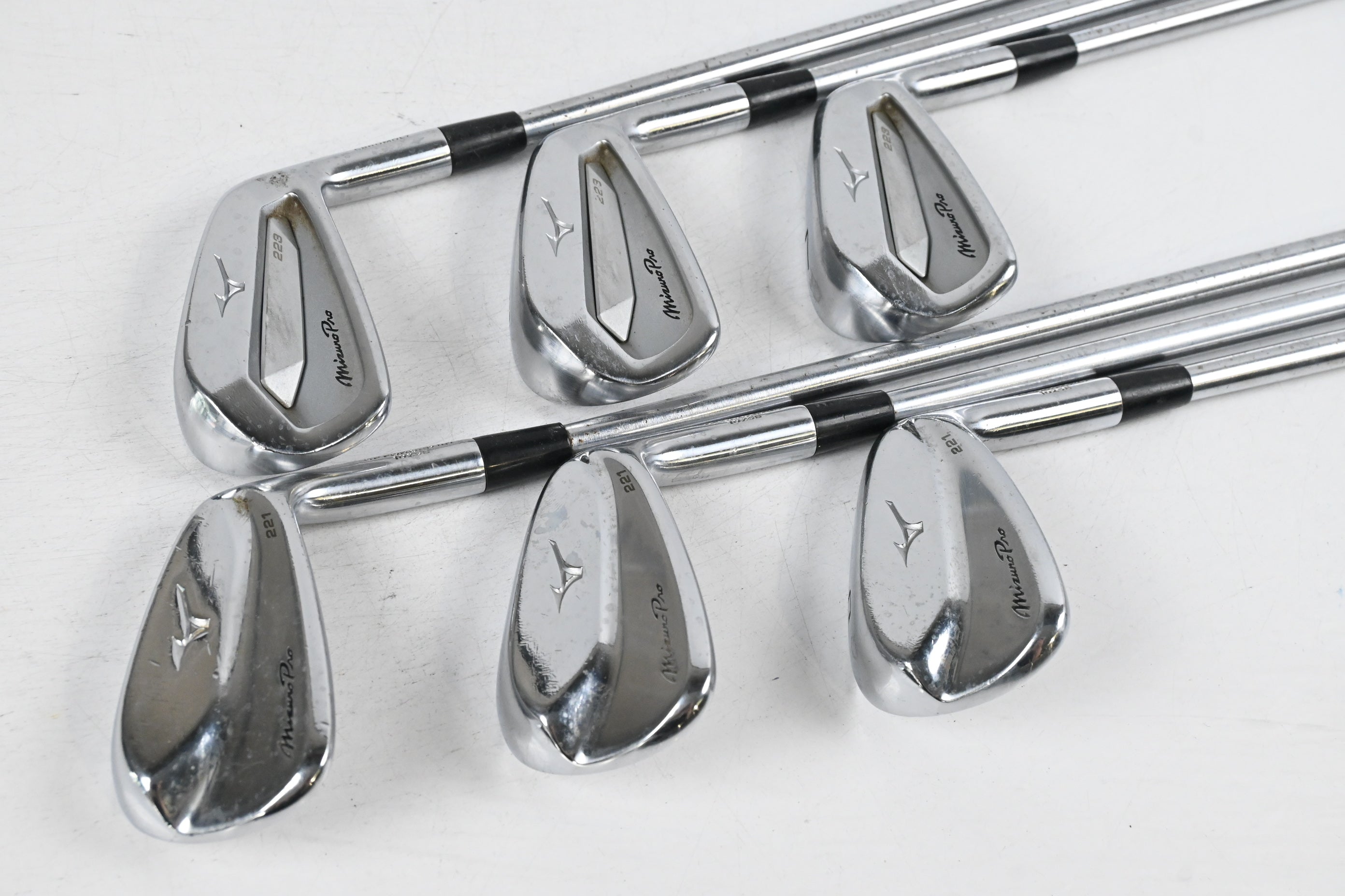 Mizuno Pro 223 / 221 Combo Irons / 5-PW / X-Flex Project X LS 125 Shafts