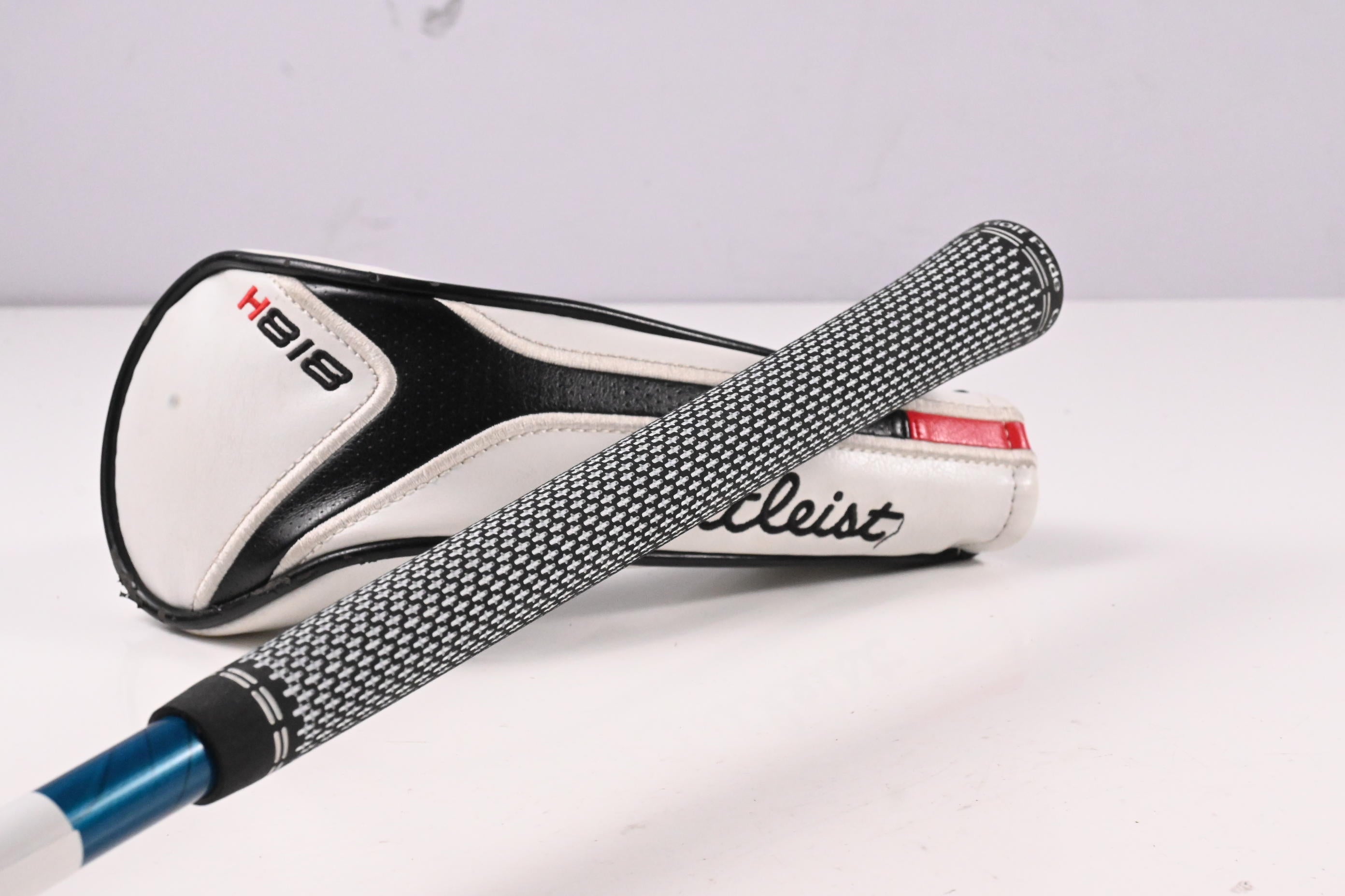 Titleist 818 H2 #3 Hybrid / 21 Degree /  Stiff Flex EvenFlow Blue 85 Shaft