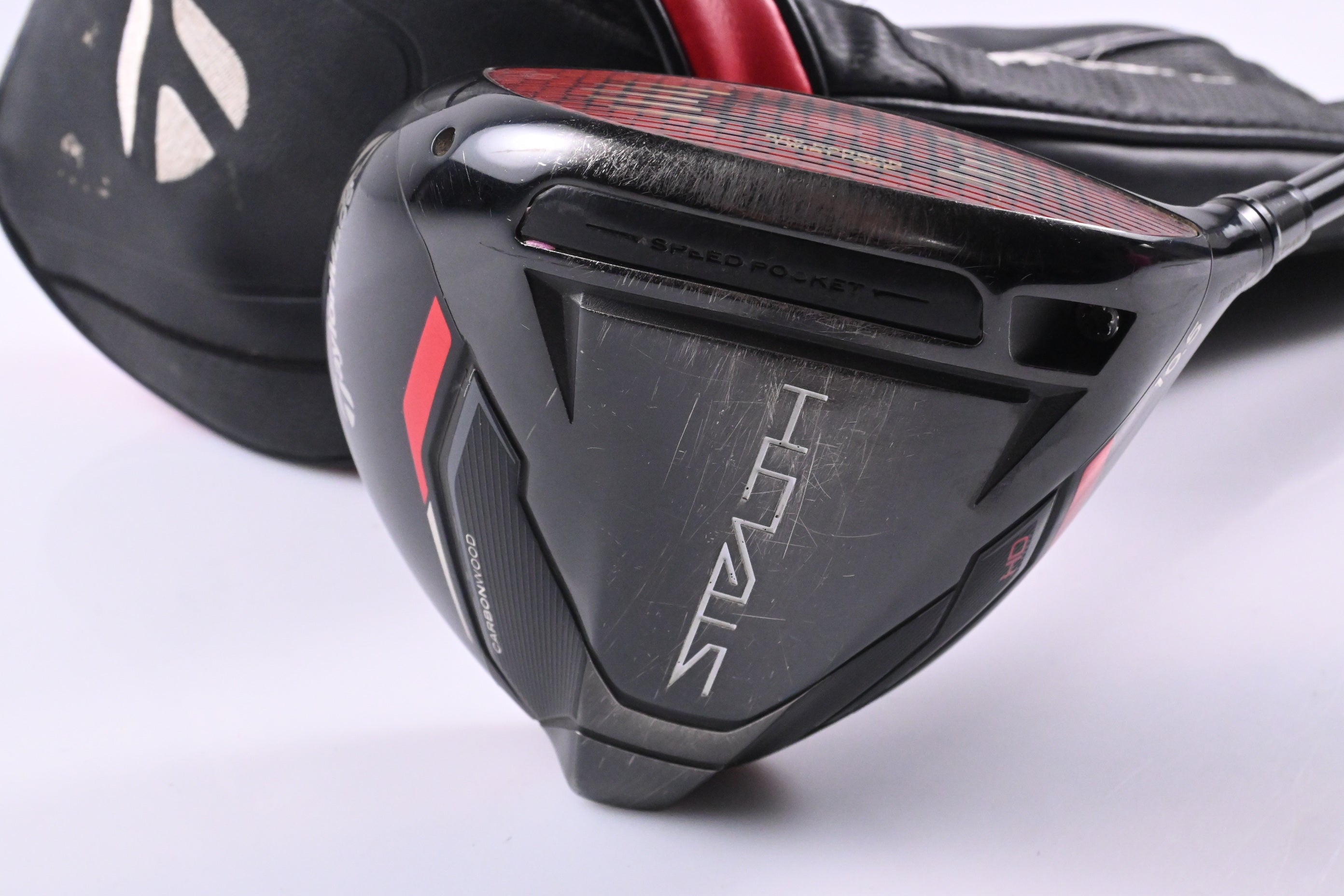 Taylormade Stealth HD Driver / 10.5 Degree / Stiff Flex HZRDUS Smoke RDX 60 Shaft