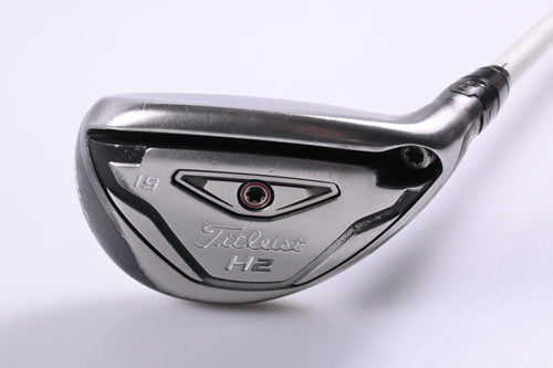 Titleist 816 H2 #3 Hybrid / 19 Degree / Stiff Flex Aldila Rogue Silver 85 Shaft