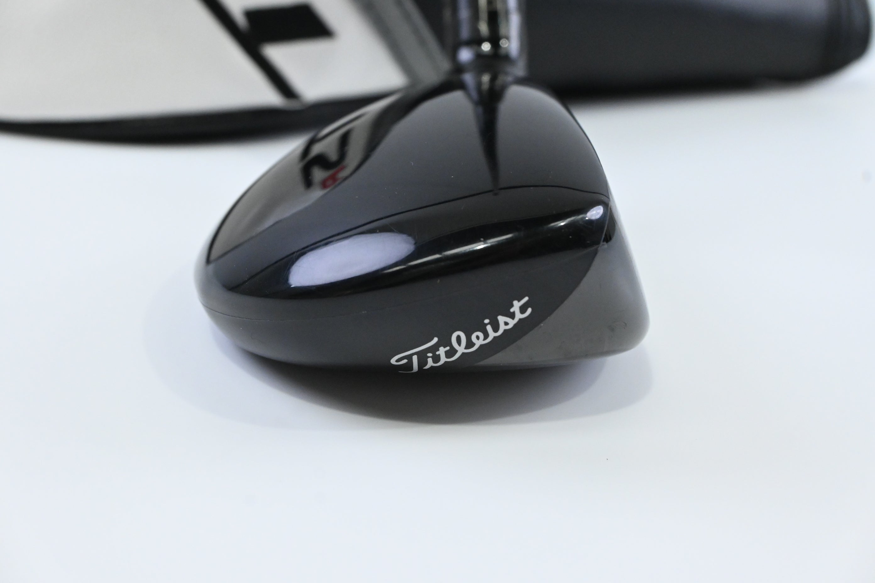 Titleist TSR2 #4 Hybrid / 21 Degree / Stiff Flex HZRDUS Gen4 Black 90 Shaft