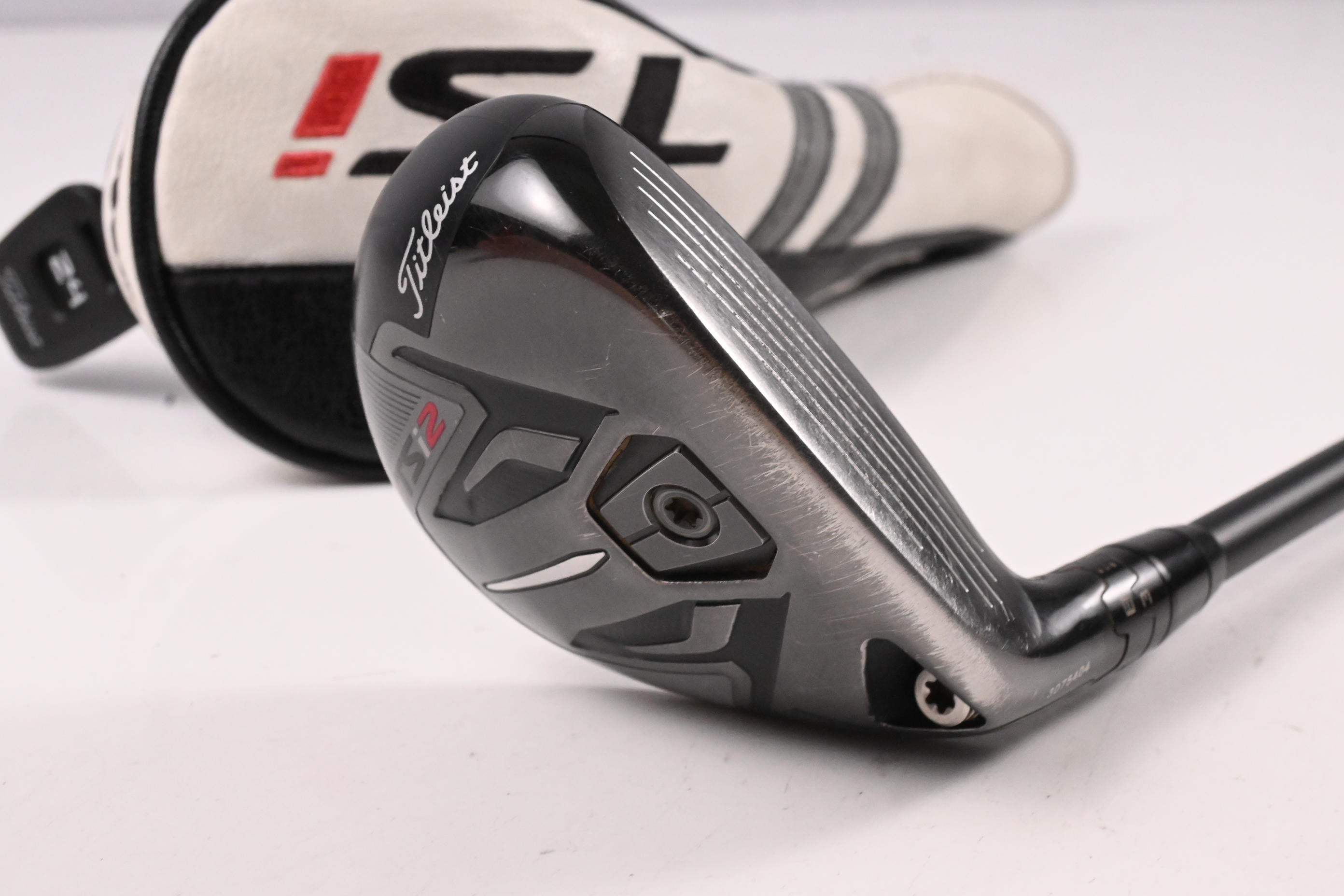 Titleist TSi2 #5 Hybrid / 24 Degree / Regular Flex Kuro Kage 5th Gen Black 55