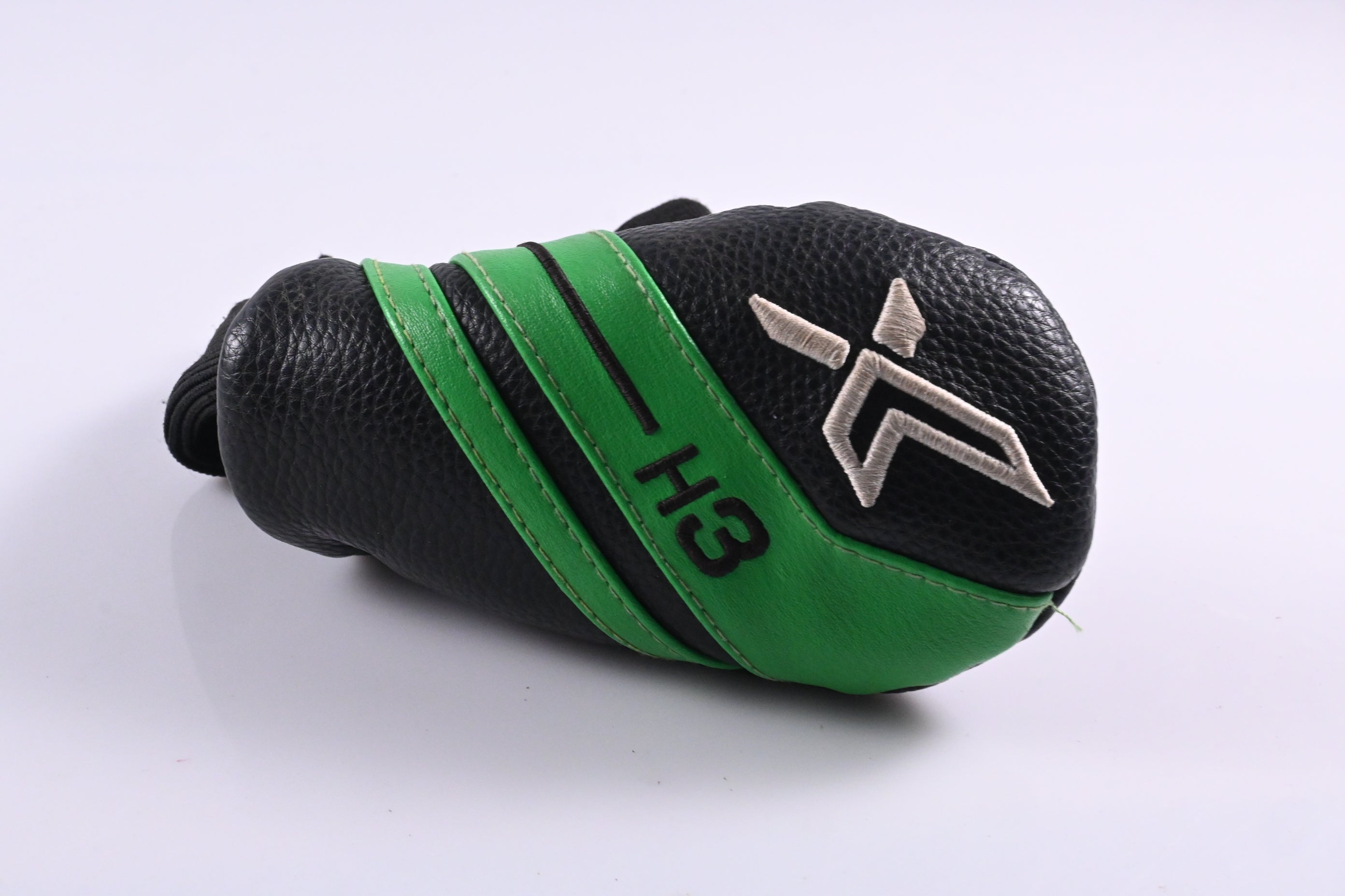 XXIO X 2022 #3 Hybrid / 18 Degree / Regular Flex Miyazaki AX-II 51 Shaft