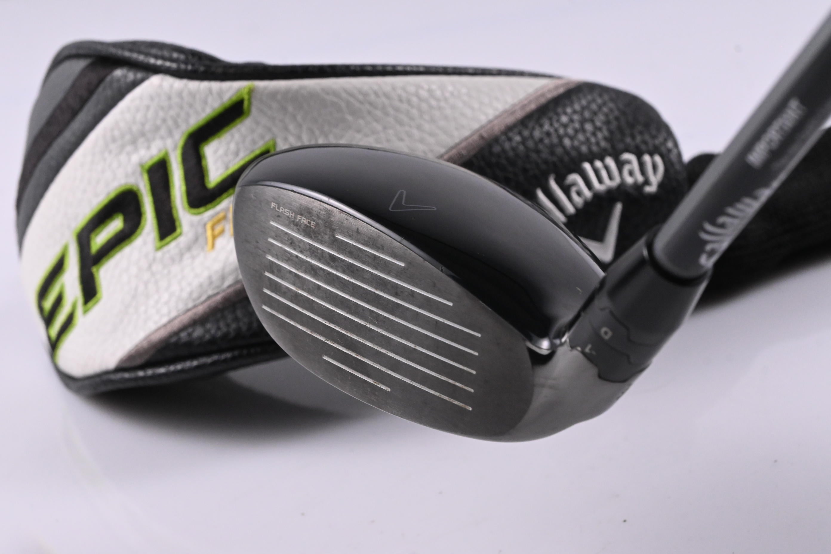 Callaway Epic Flash #3 Hybrid / 18 Degree / Regular Flex Catalyst 65 Shaft