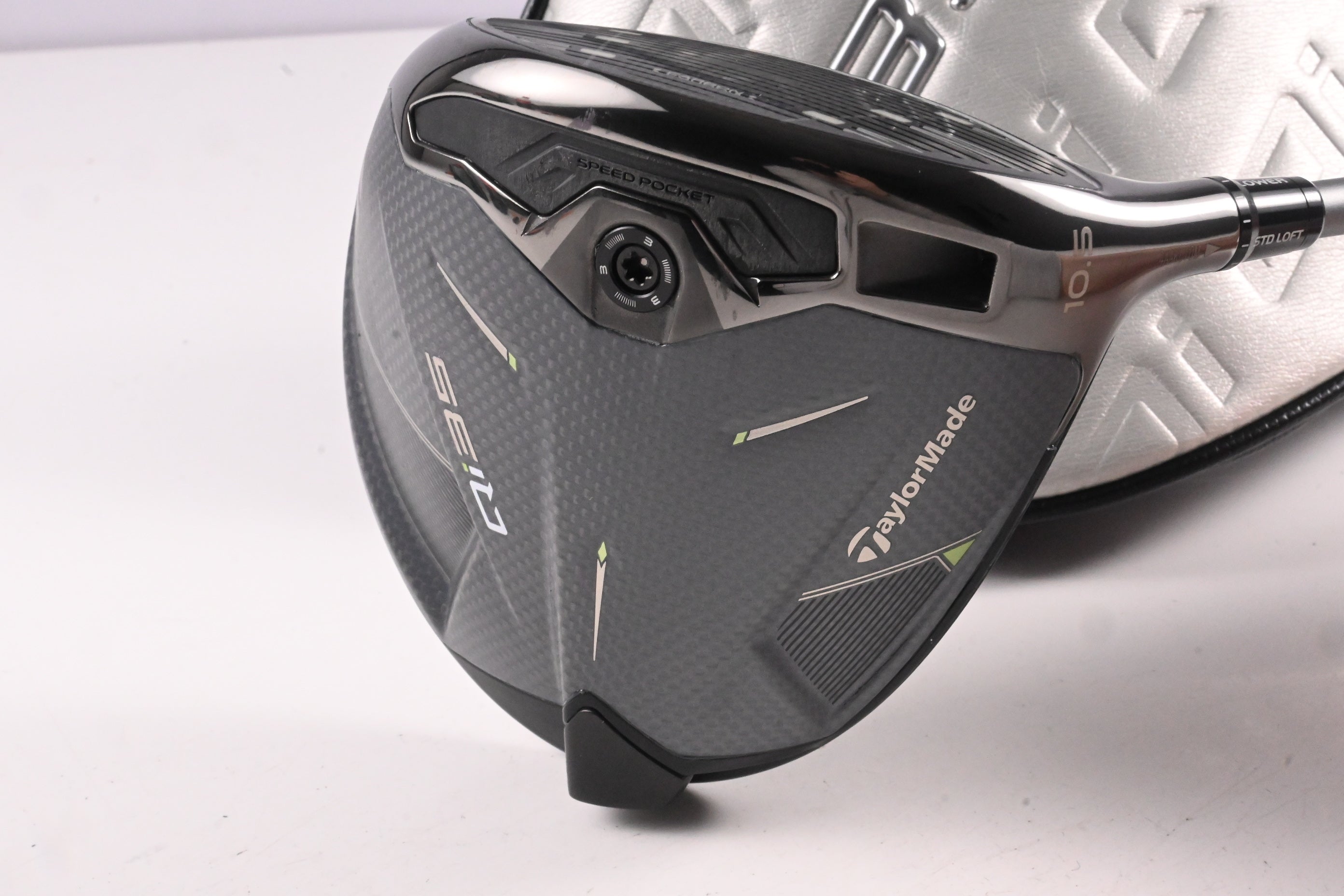 Taylormade Qi35 Driver / 10.5 Degree / Stiff Flex AirSpeeder 50 Shaft