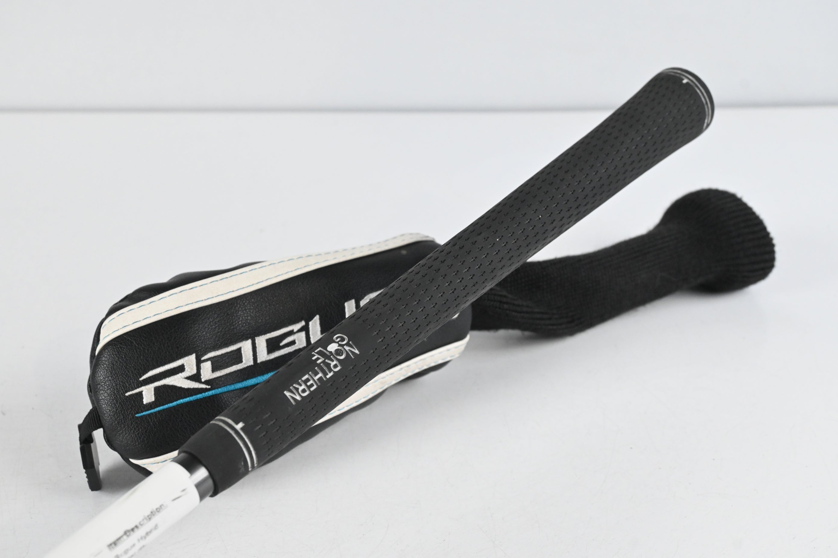 Callaway Rogue #4 Hybrid / 21 Degree / Regular Flex Aldila Synergy 60 Shaft