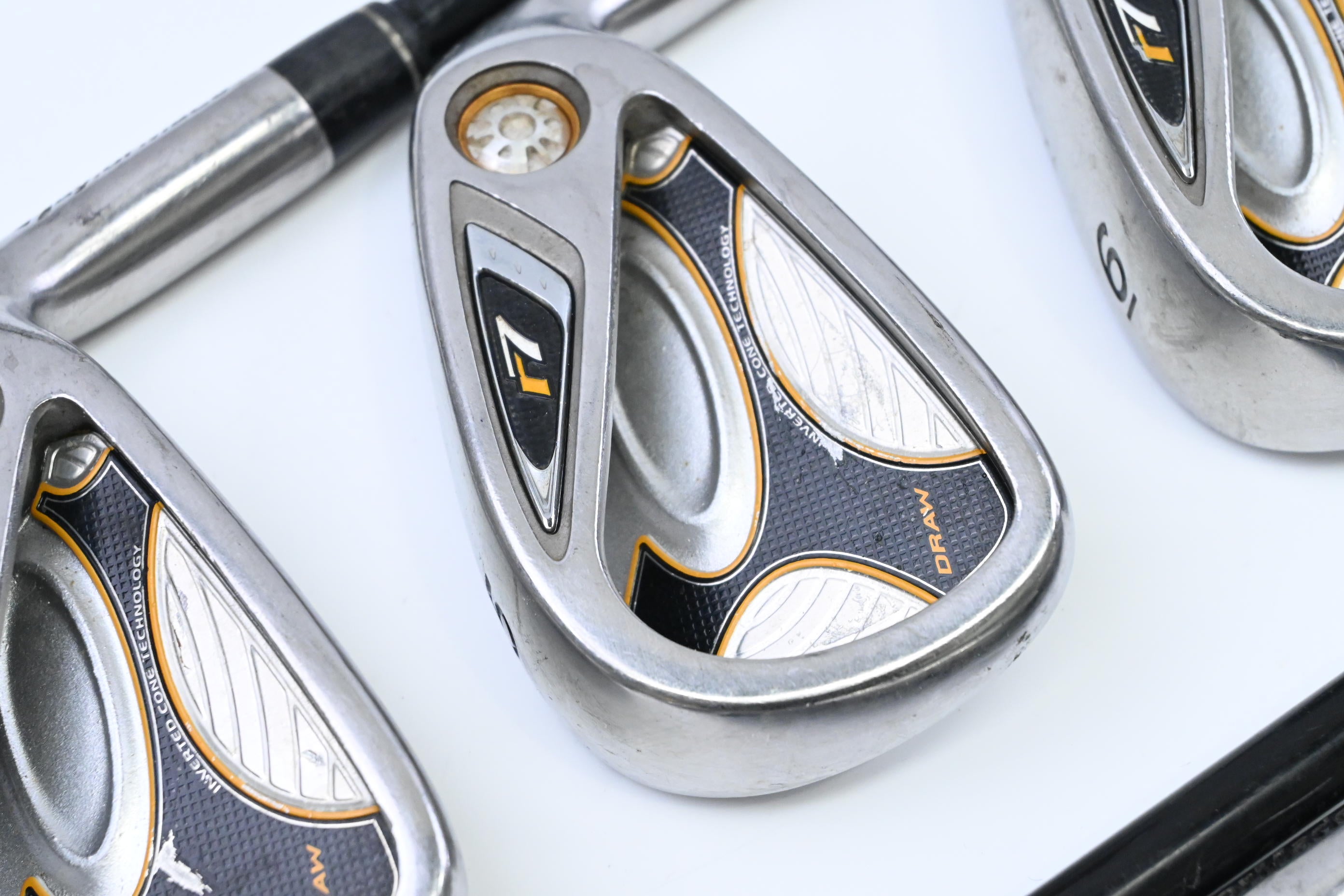 Taylormade R7 Draw Irons / 4-PW+SW / Regular Flex Taylormade Reax 55 Shafts