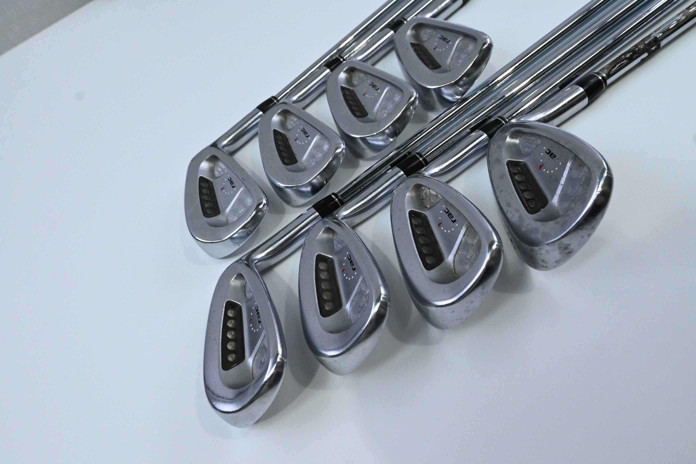 Taylormade RAC LT Irons / 4-PW+SW / Regular Flex FCM Flighted Rifle Shafts