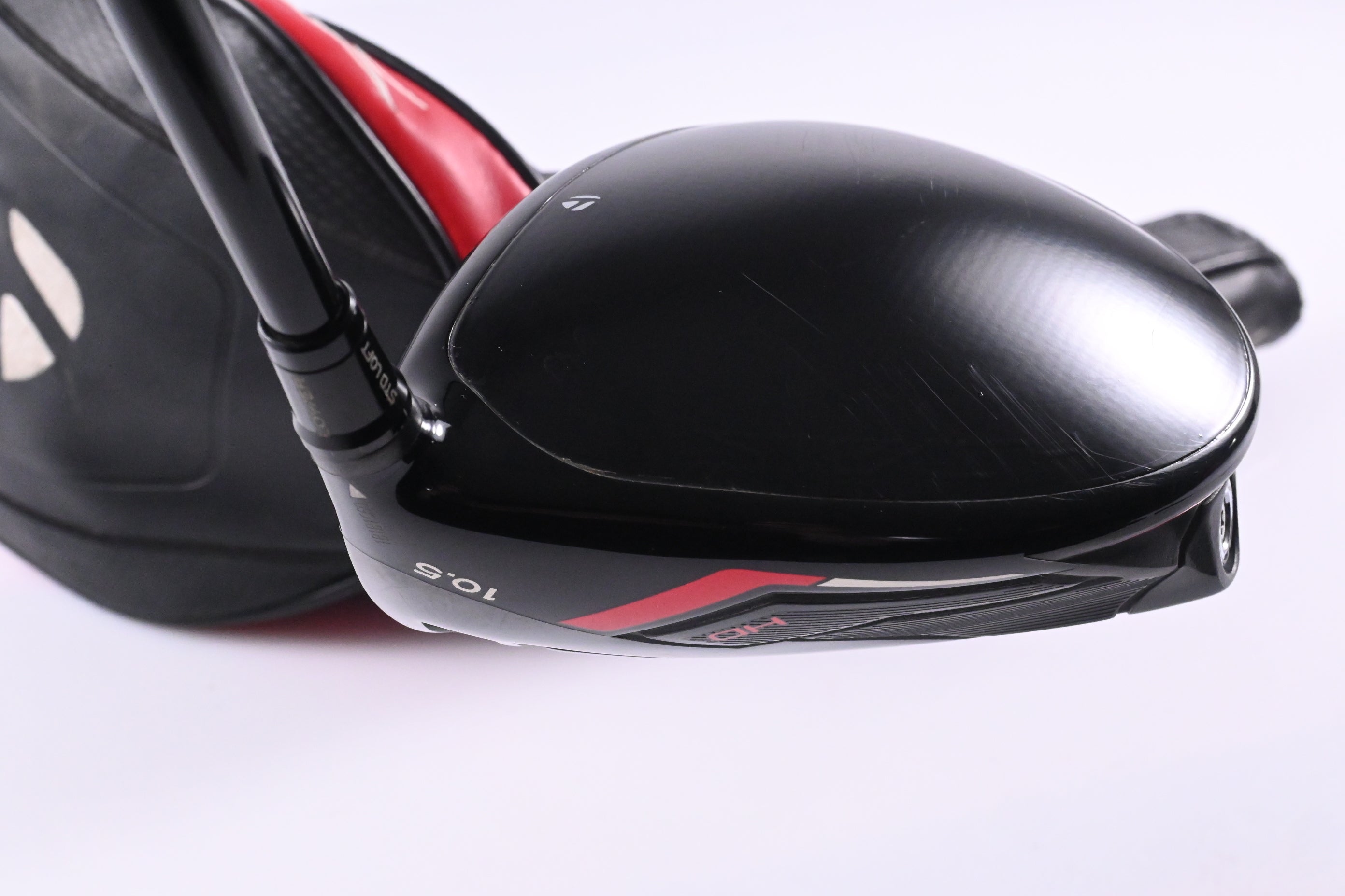 Taylormade Stealth HD Driver / 10.5 Degree / Stiff Flex HZRDUS Smoke RDX 60 Shaft
