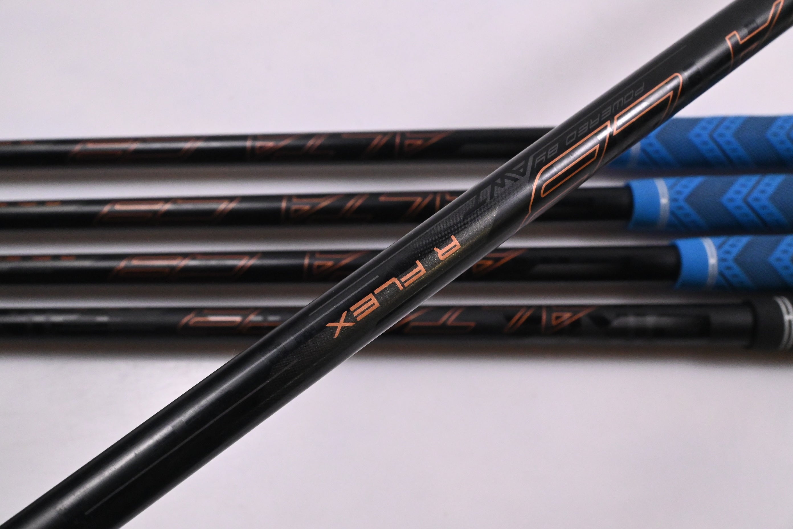 Ping G400 Irons / 5-9i / Green Dot / Regular Flex Ping Alta CB AWT Shafts