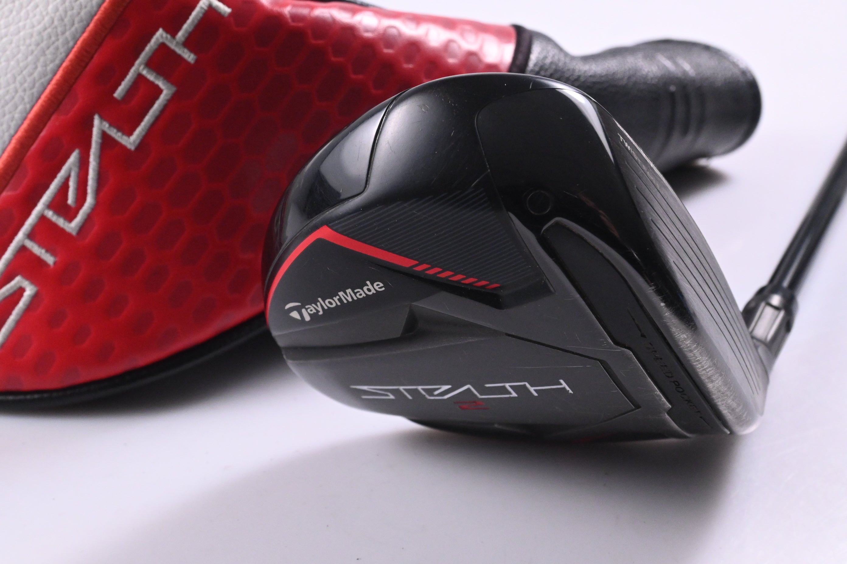 Taylormade Stealth 2 #3 Wood / 15 Degree / Stiff Flex HZRDUS GEN4 Black 70 Shaft
