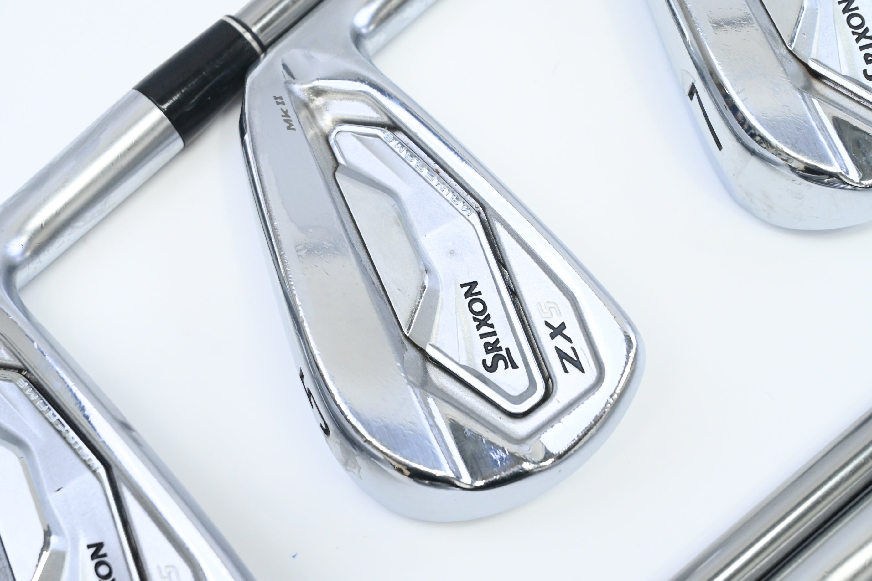 Srixon ZX5 Irons / 5-PW / Stiff Flex Accra TZ 105i Shaft