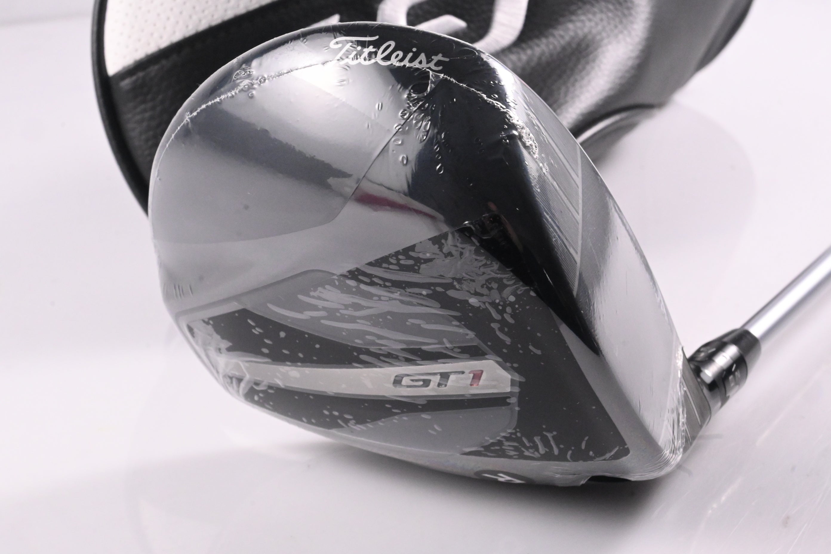 Titleist GT1 Driver / 12 Degree / Regular Flex Fujikura Air Speeder 40 Shaft