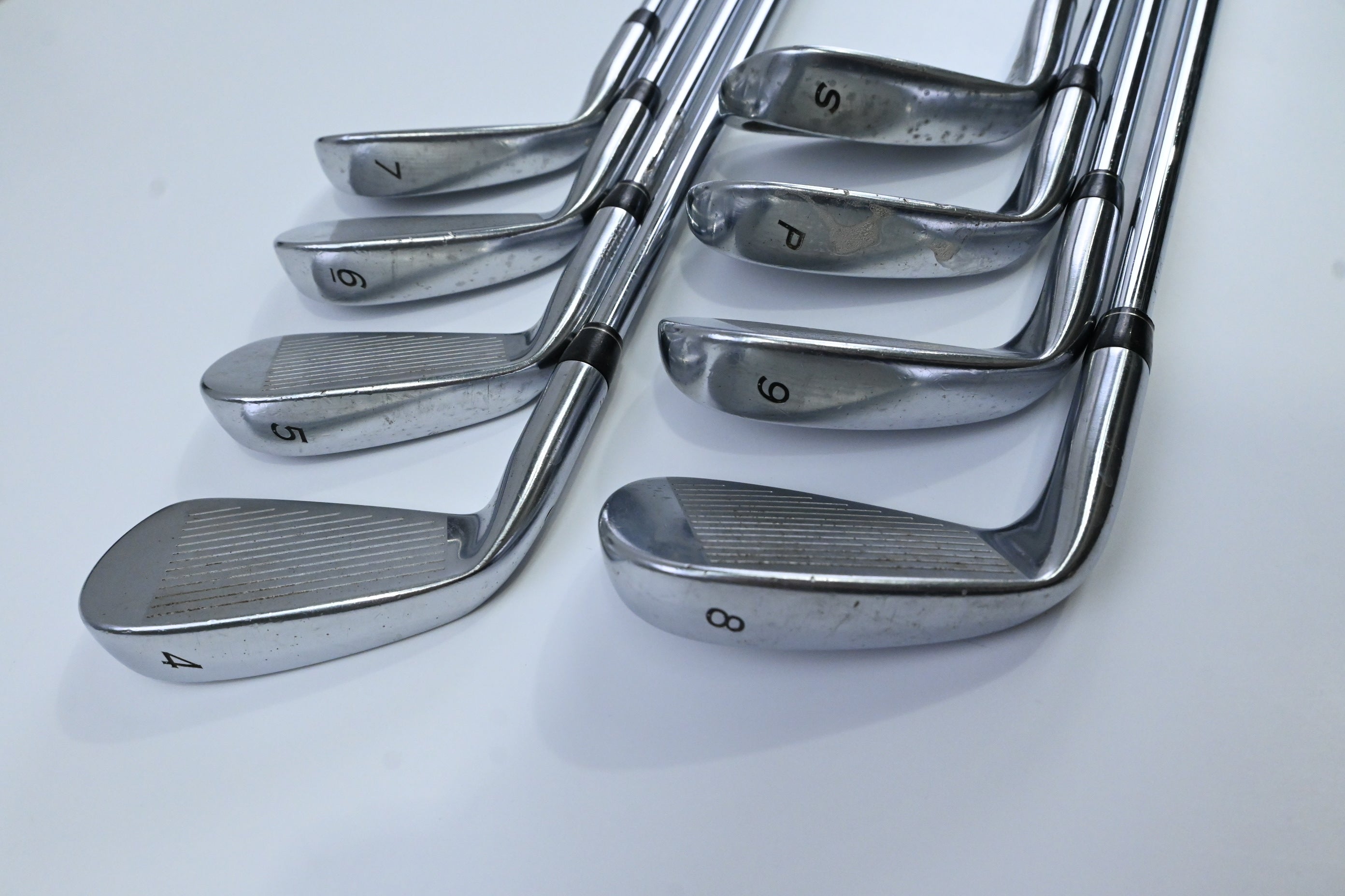 Taylormade RAC LT Irons / 4-PW+SW / Regular Flex FCM Flighted Rifle Shafts