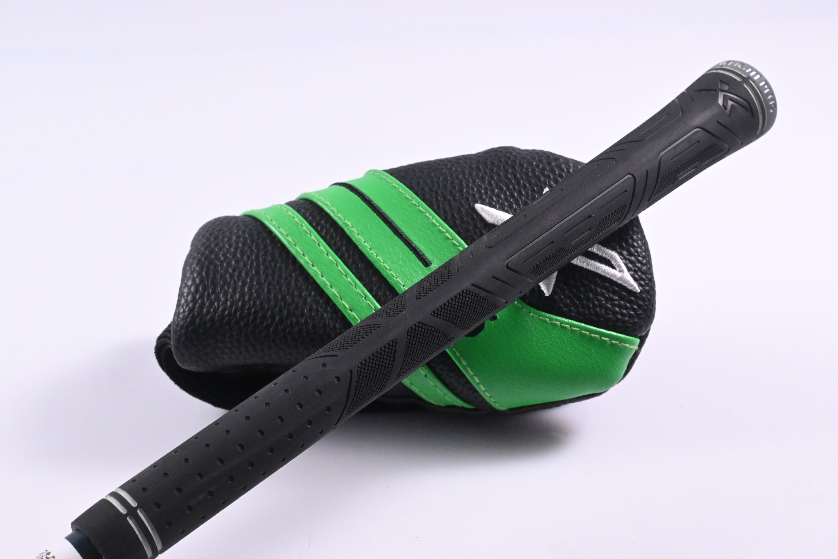XXIO X 2022 #5 Hybrid / 23 Degree / Regular Flex Miyazaki AX-II 51 Shaft