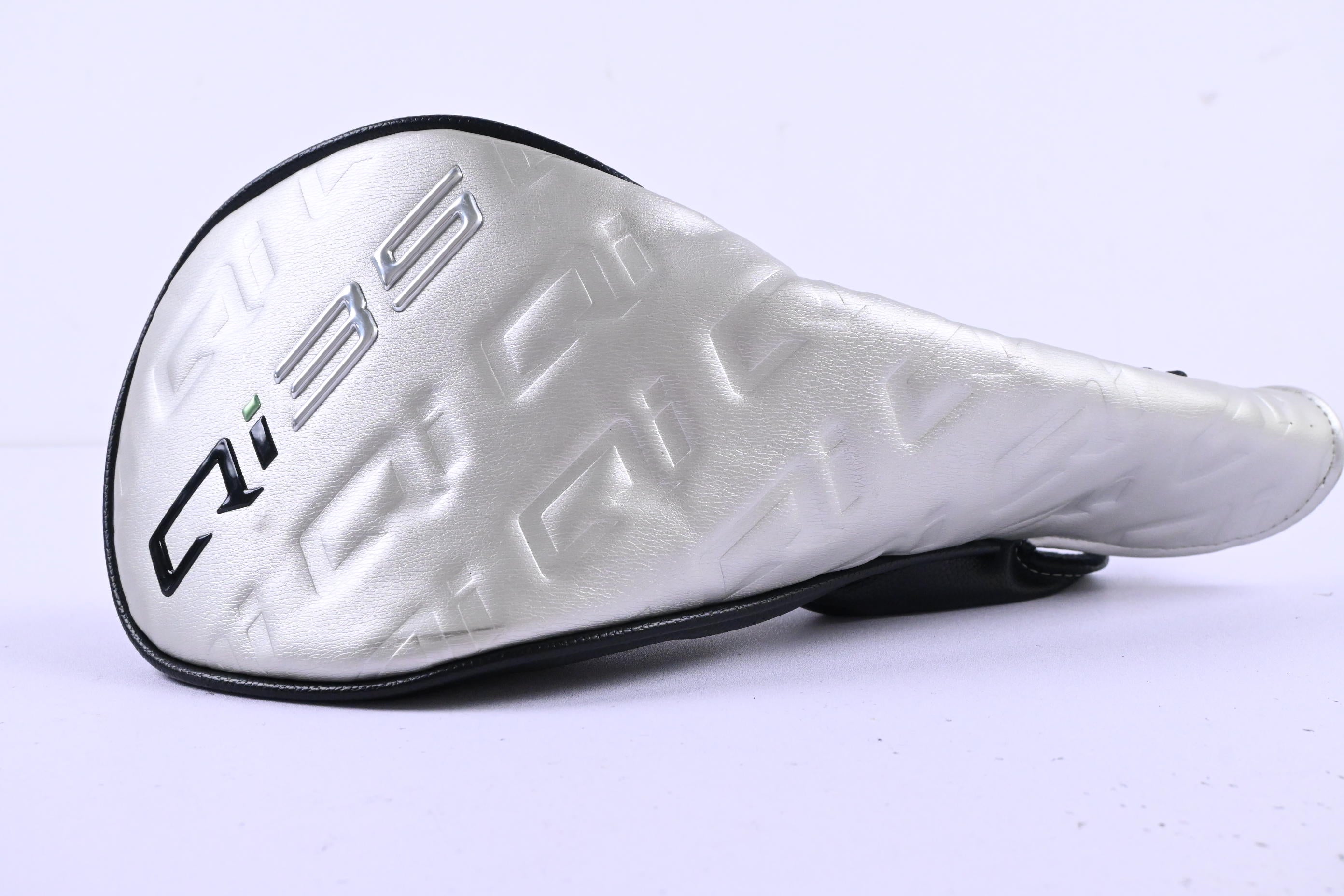 Taylormade Qi35 Driver / 10.5 Degree / Stiff Flex Project X Cypher 2.0 50