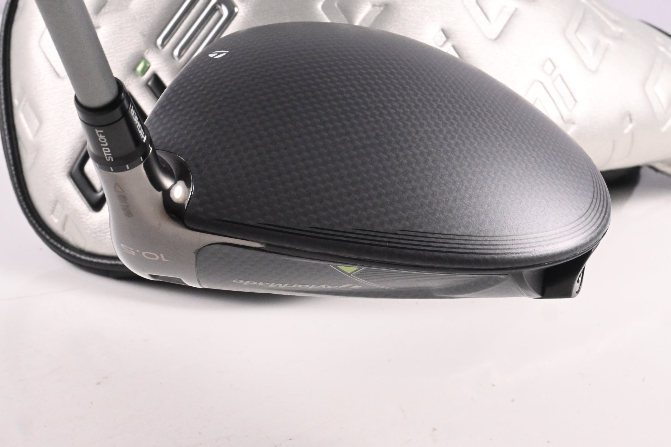 Taylormade Qi35 Driver / 10.5 Degree / Stiff Flex AirSpeeder 50 Shaft