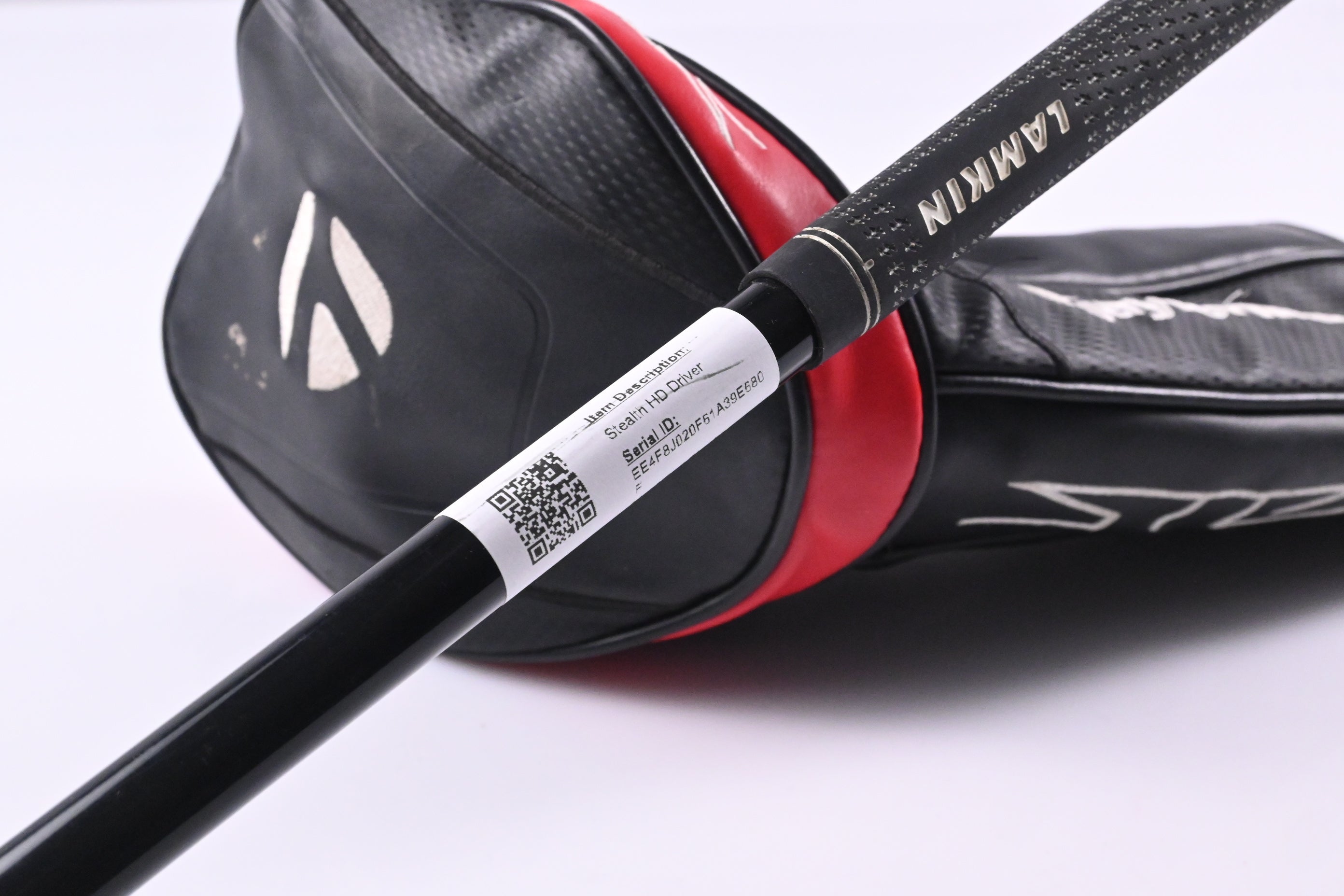 Taylormade Stealth HD Driver / 10.5 Degree / Stiff Flex HZRDUS Smoke RDX 60 Shaft