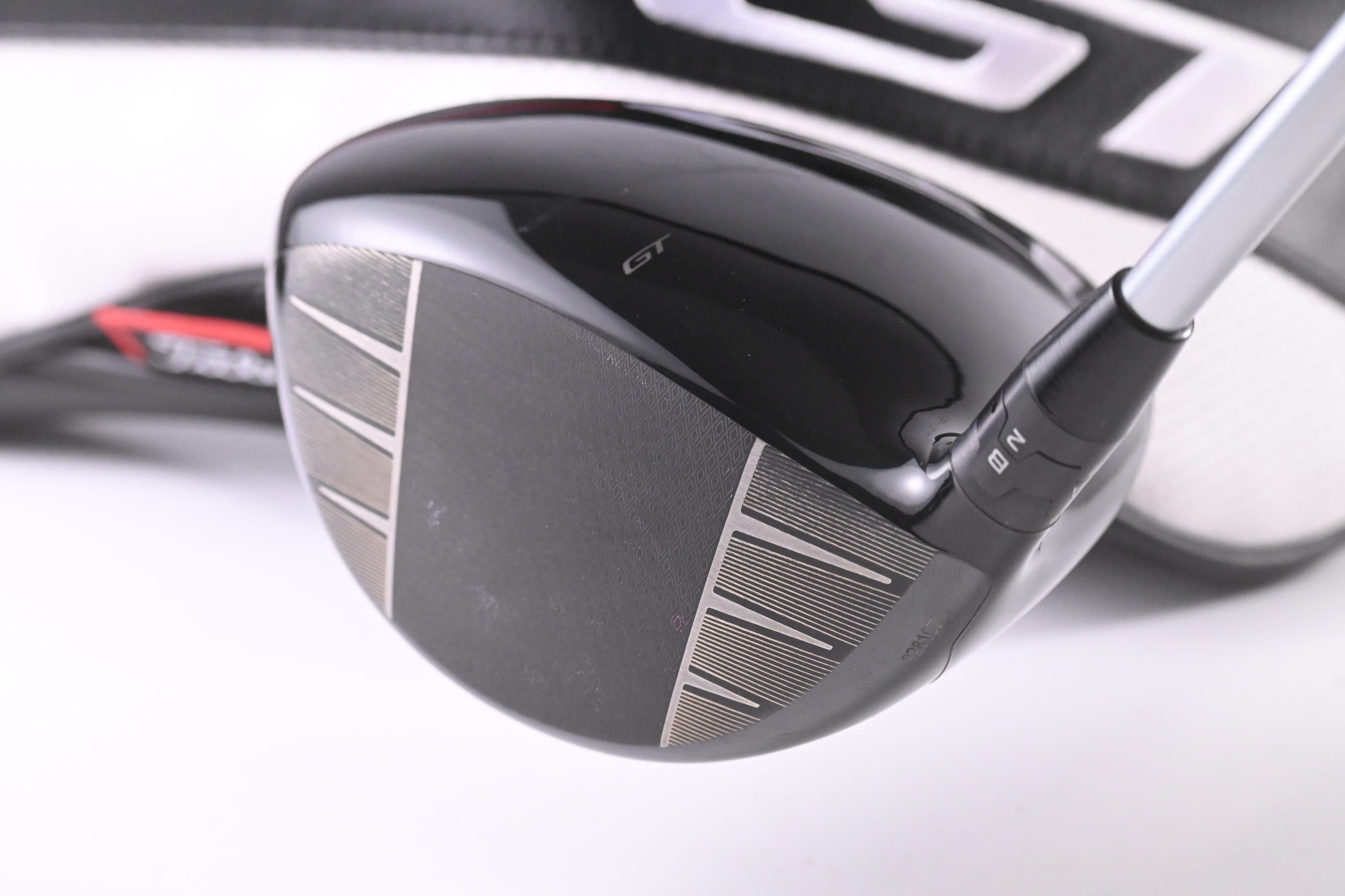 Titleist GT2 Driver / 9 Degree / Regular Flex Fujikura Air Speeder 40 Shaft