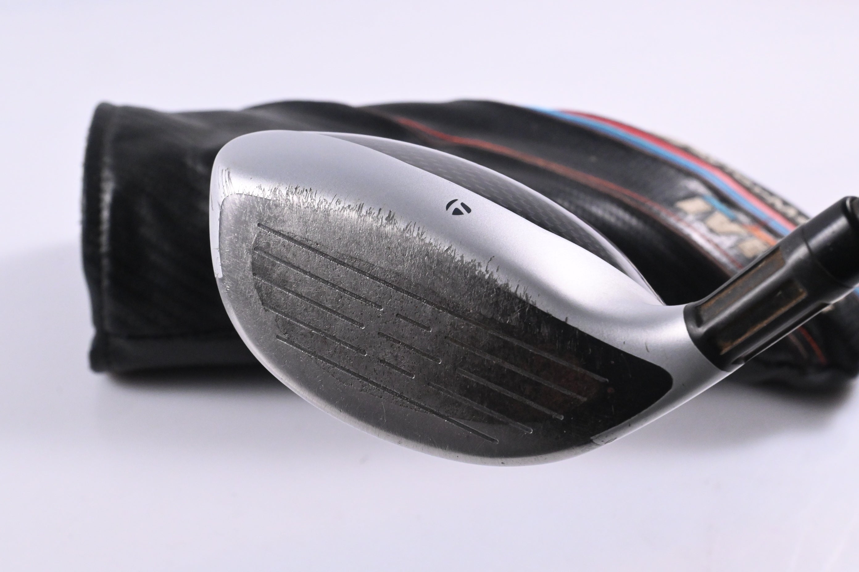 Taylormade M4 #5 Wood / 18 Degree / Regular Flex Fujikura Atmos Red 5 Shaft
