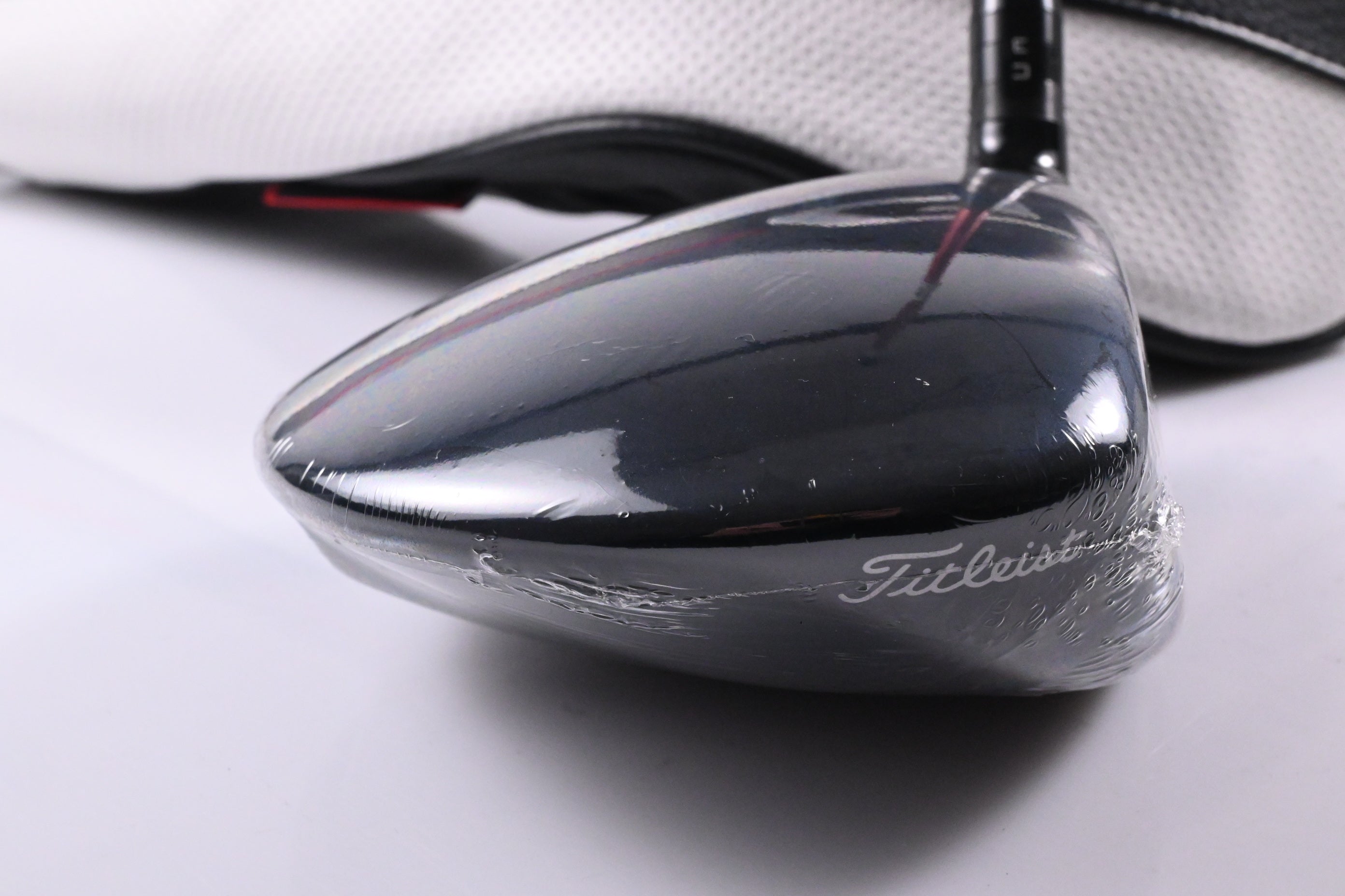 Titleist GT1 Driver / 10 Degree / Regular Flex Project X Denali Red 50 Shaft