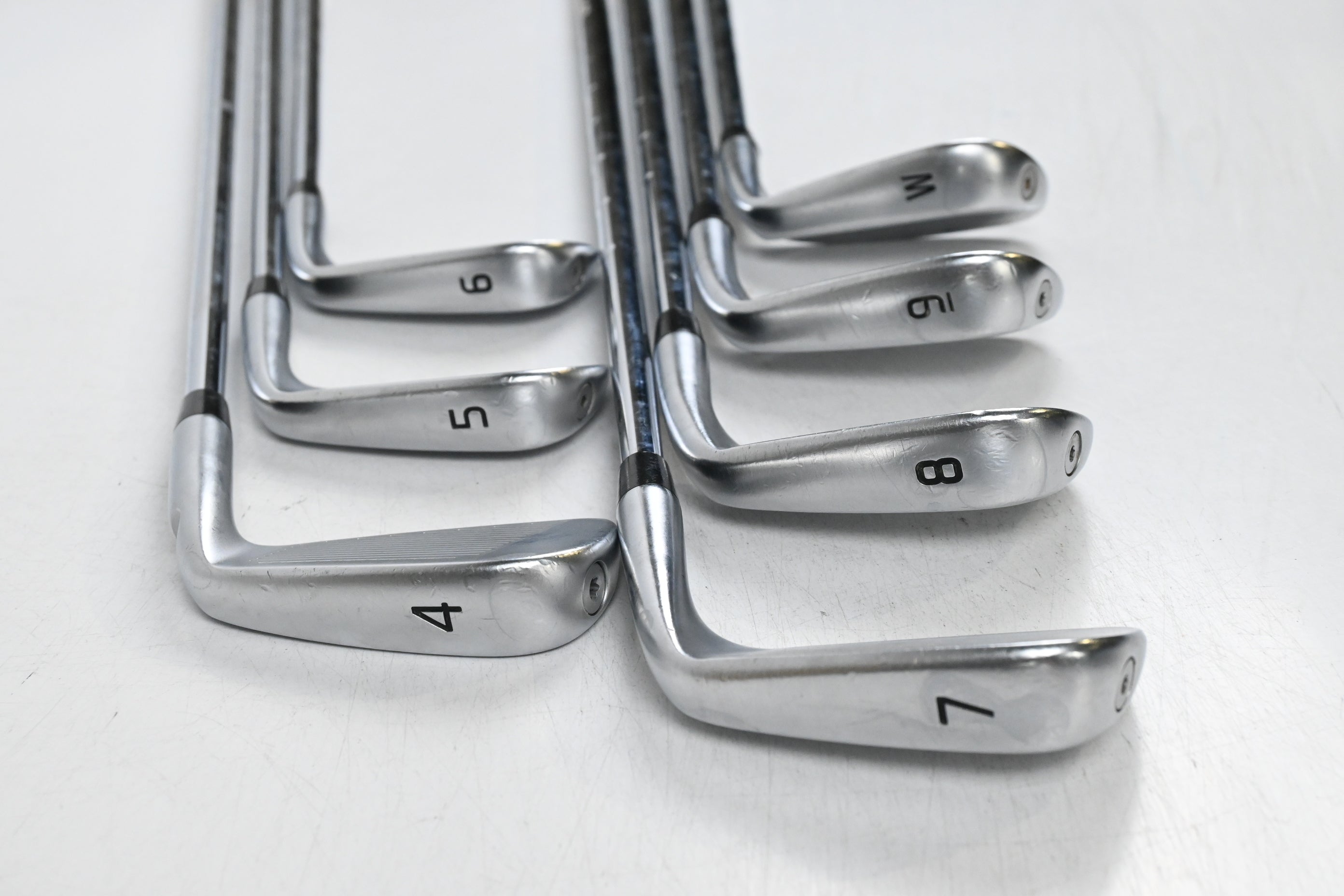 Left Hand Ping Blueprint Irons / 4-PW / Green Dot / X-Flex Dynamic Gold 120 X100
