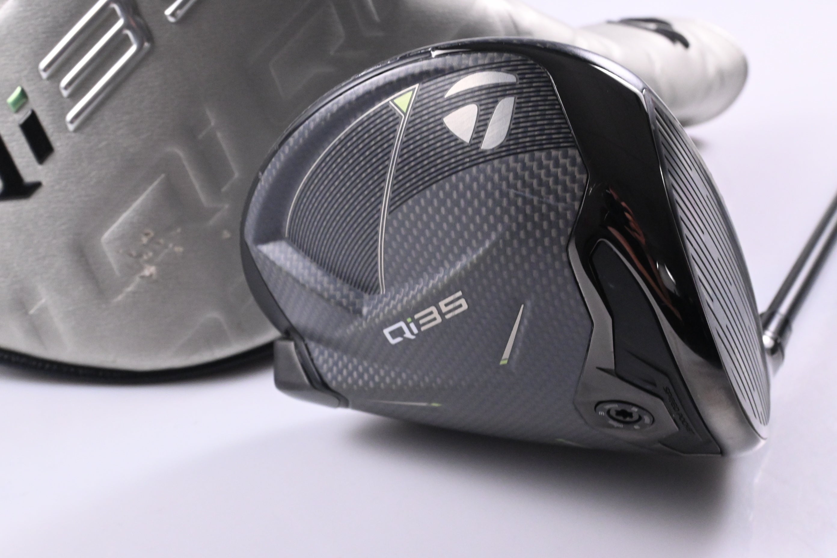 Taylormade Qi35 Driver / 10.5 Degree / Stiff Flex Ventus Blue 5 Shaft