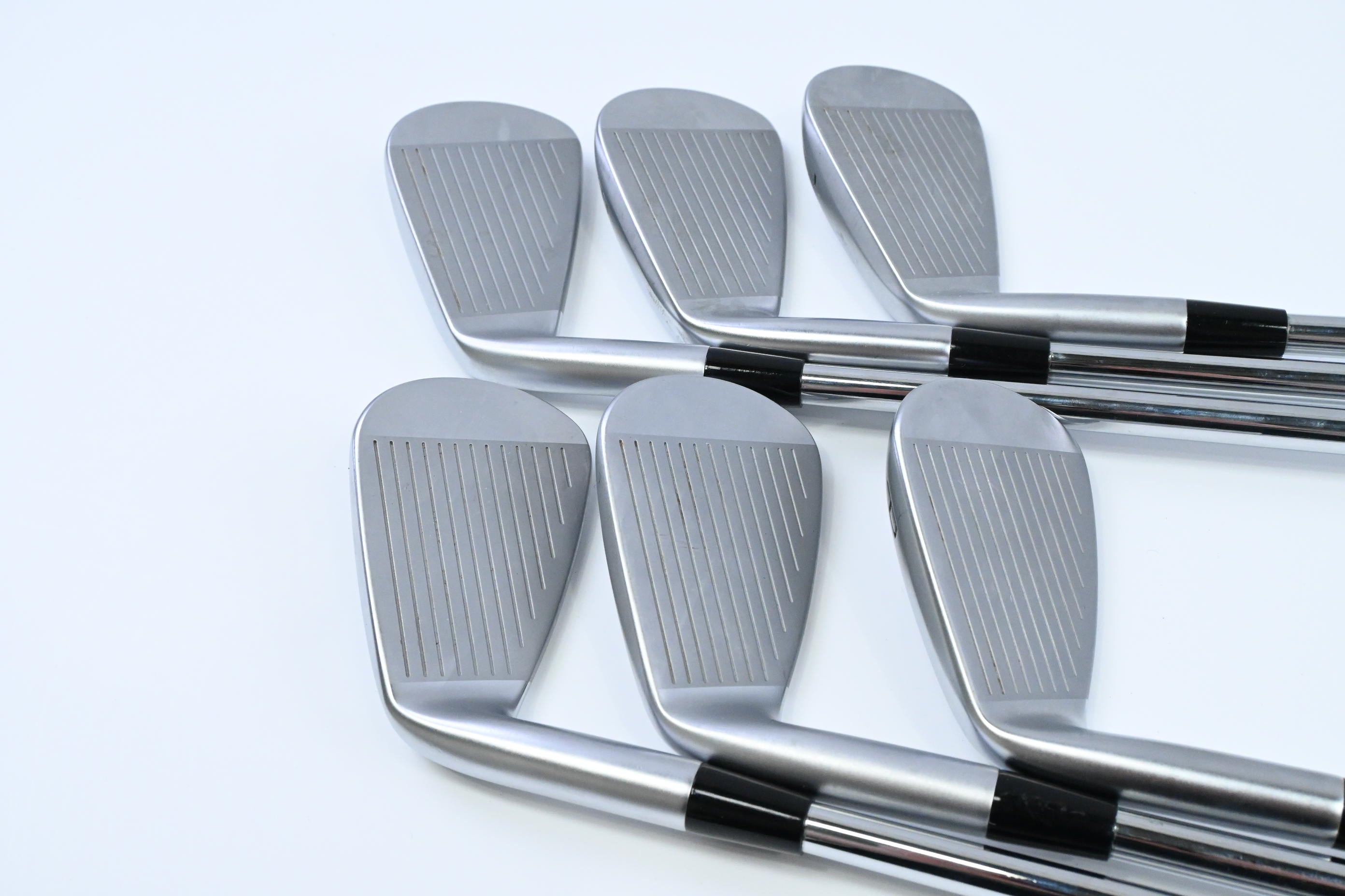 Mizuno JPX 925 Forged Irons / 5-PW / Stiff Flex NS Pro Modus3 Tour 105 Shafts