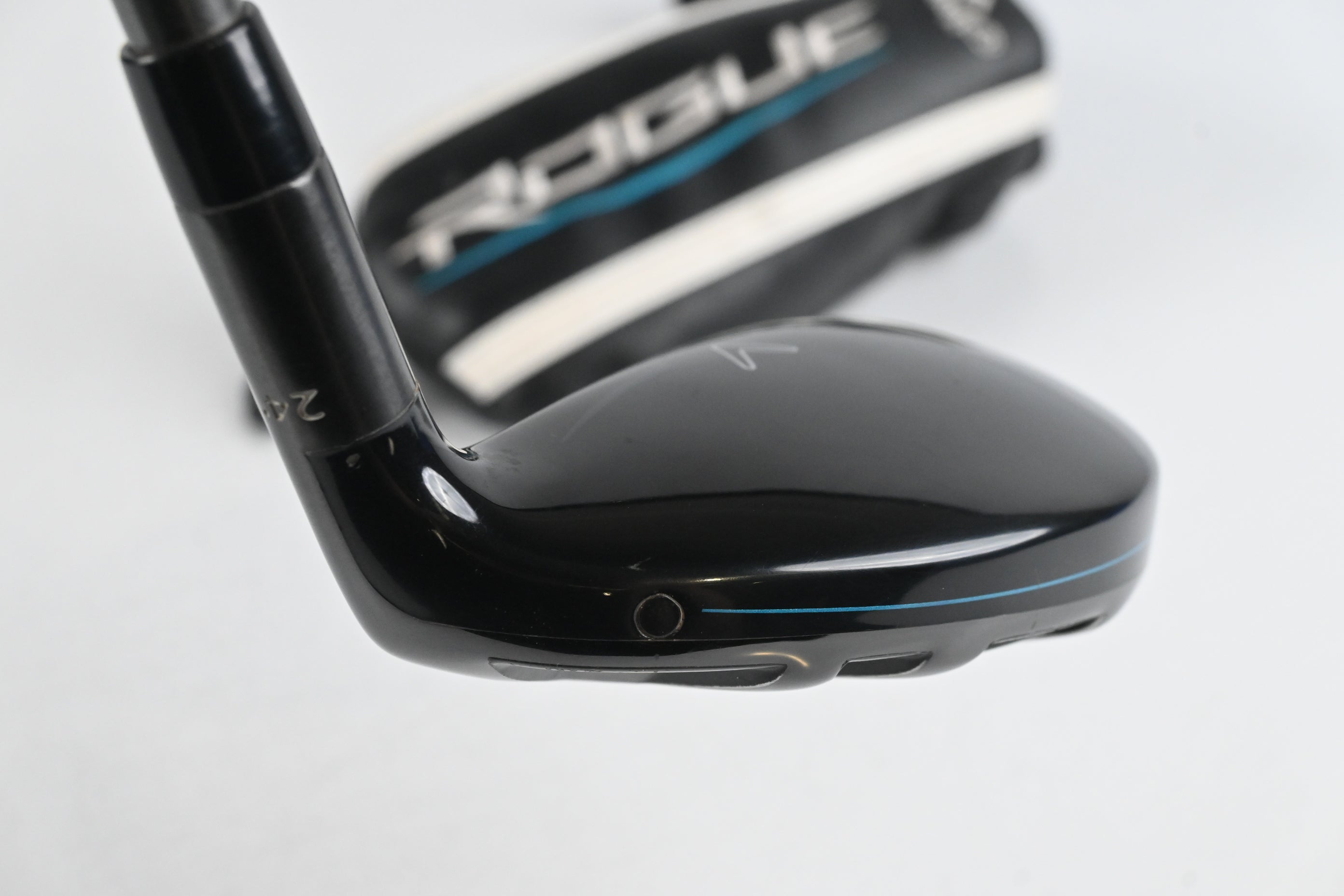Callaway Rogue #5 Hybrid / 24 Degree / Regular Flex Aldila Synergy 60 Shaft