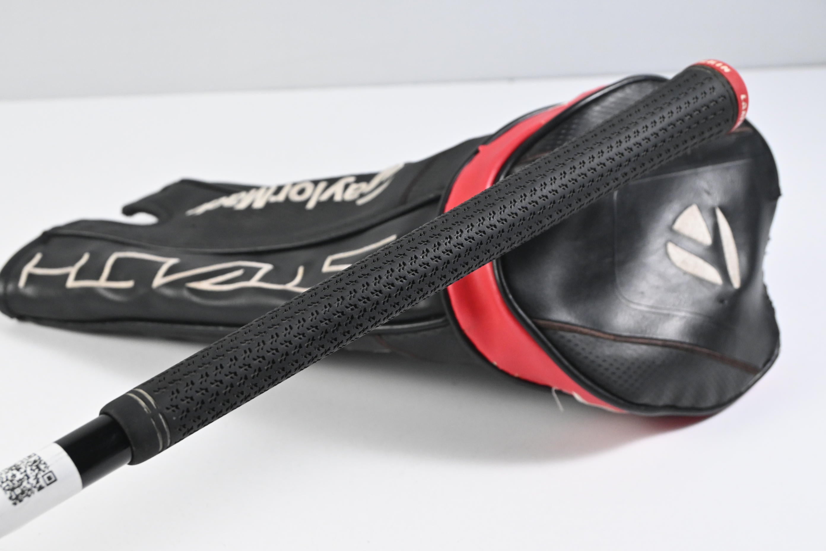 Taylormade Stealth Driver / 10.5 Degree / X-Flex Kai'li White 70 Shaft