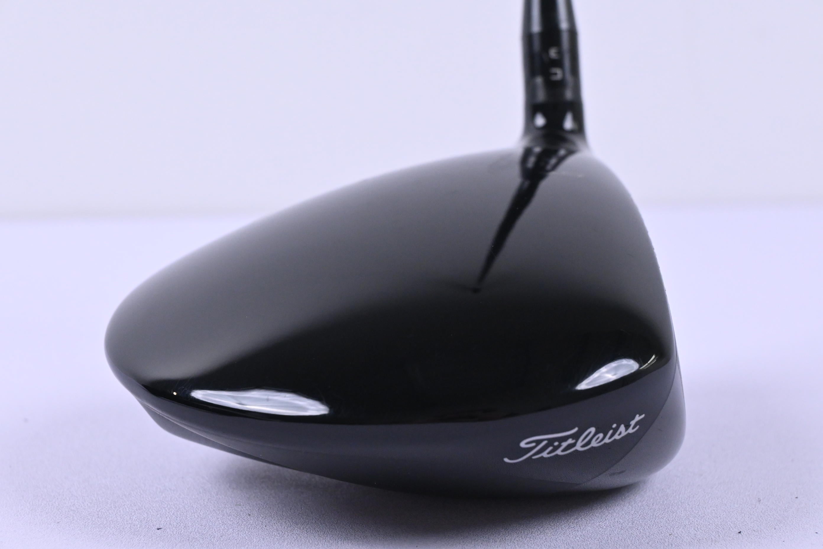 Titleist GT1 Driver / 9 Degree / X-Flex Kai'li White 60 Shaft
