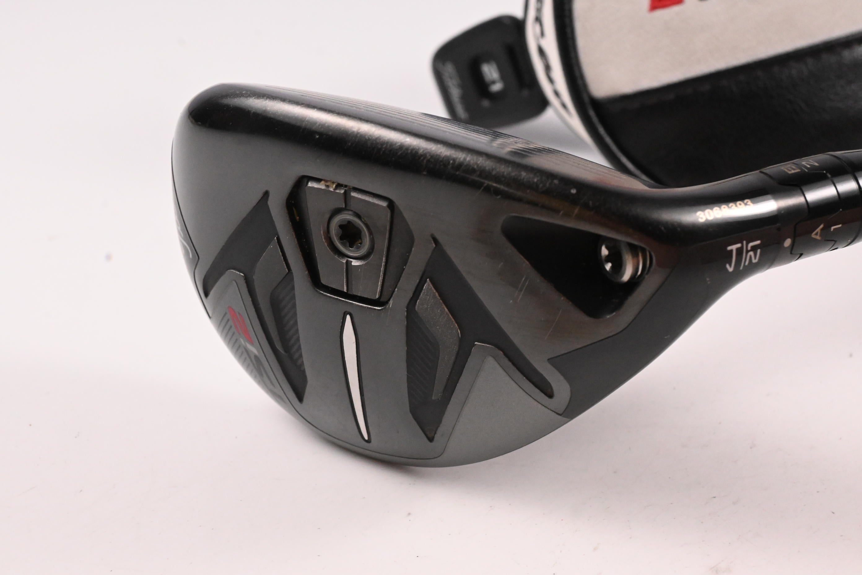 Titleist TSi2 #4 Hybrid / 21 Degree / Regular Flex Kuro Kage 5th Gen Black 55