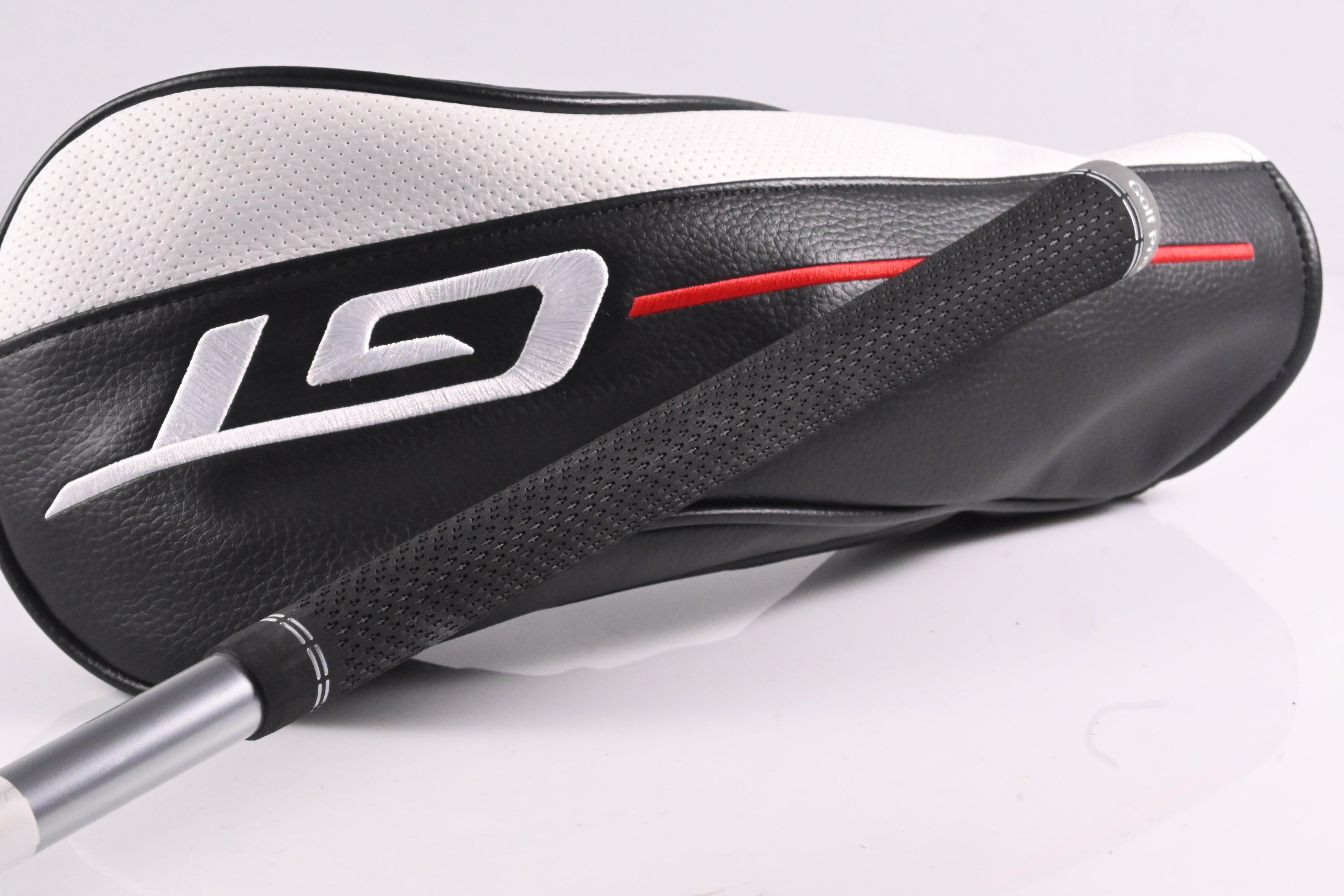 Titleist GT1 Driver / 12 Degree / Regular Flex Fujikura Air Speeder 40 Shaft