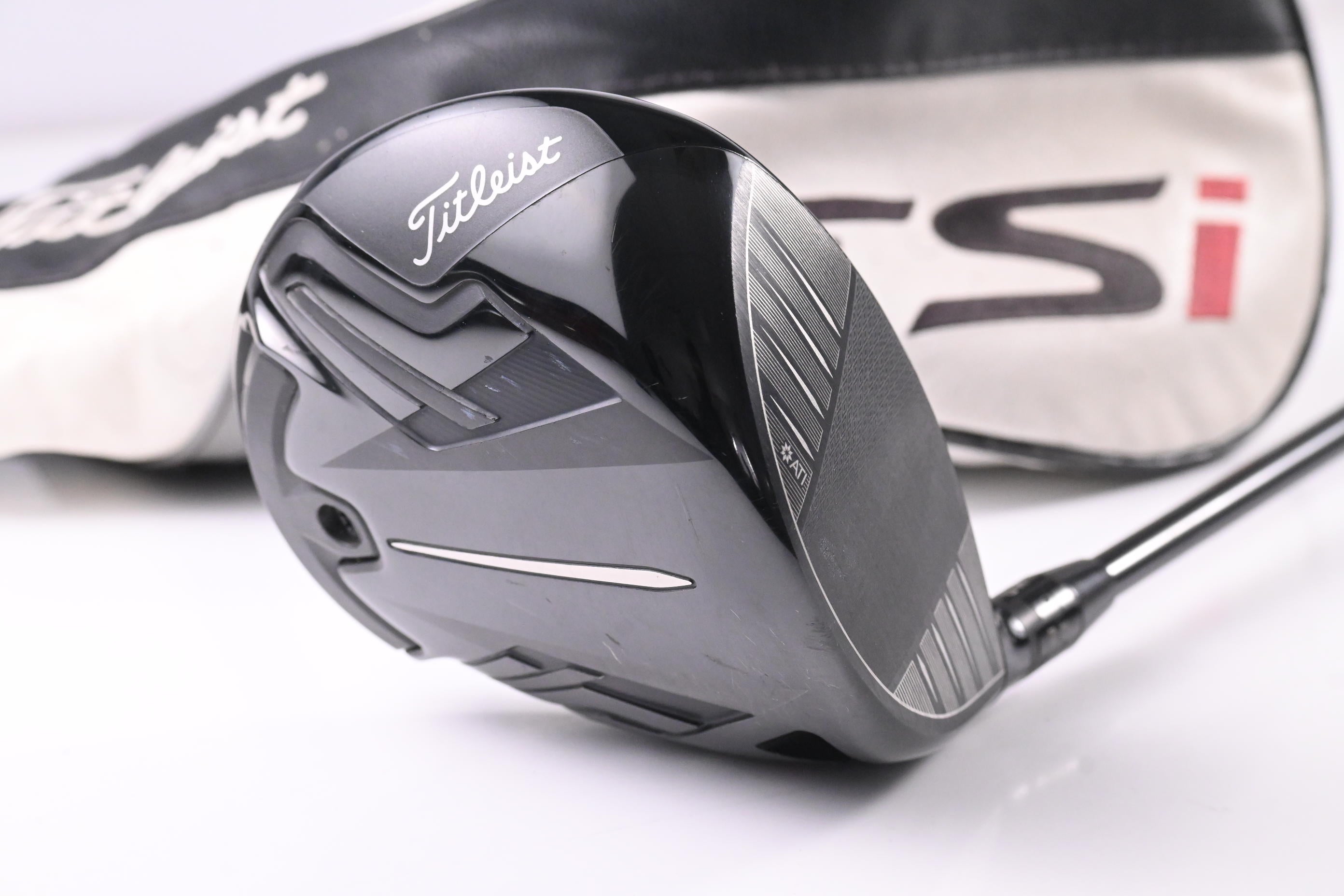 Titleist TSi3 Driver / 10 Degree / X-Flex HZRDUS Smoke RDX Black 60 Shaft