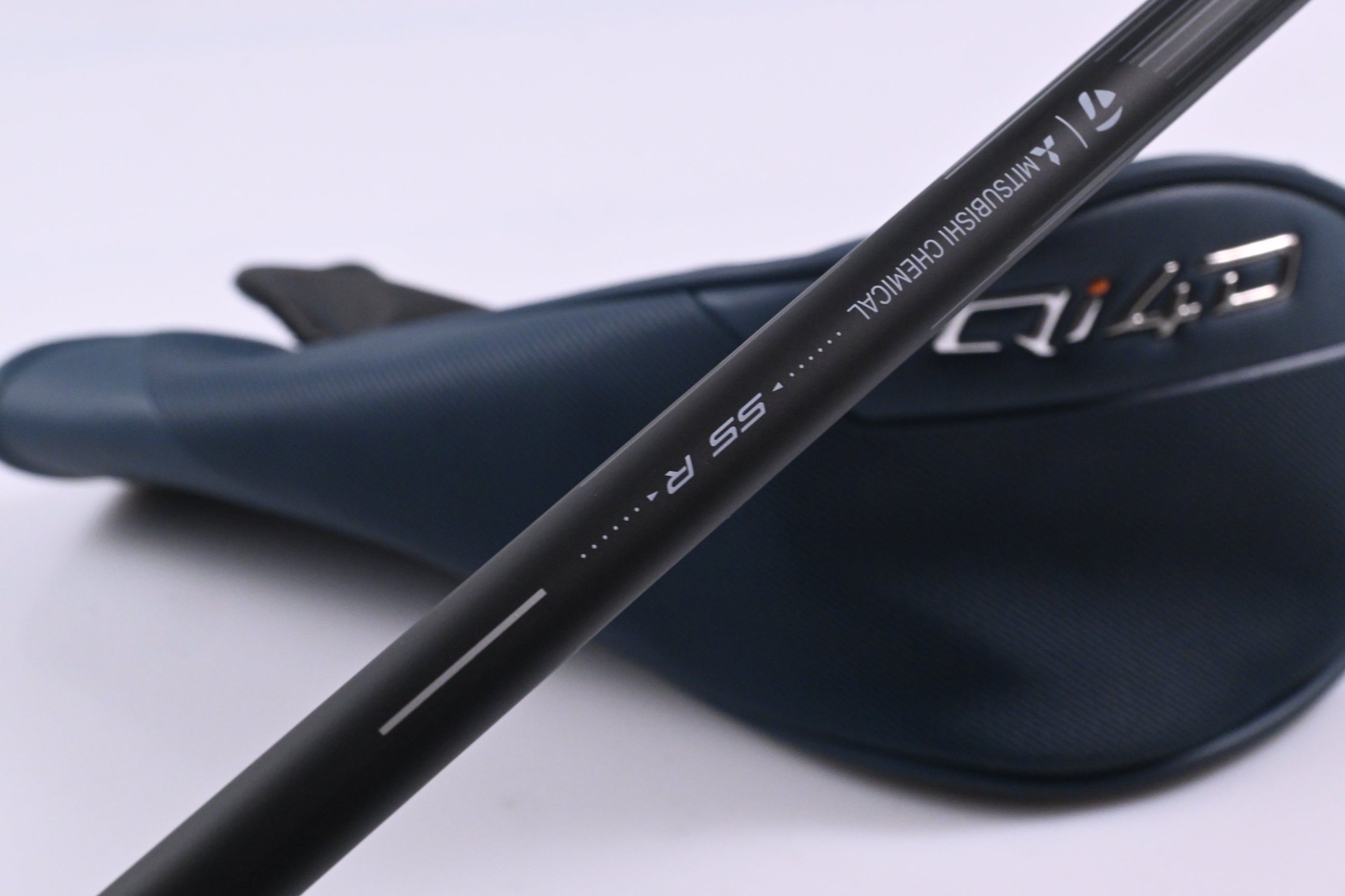 Taylormade Qi4D Max Lite #5 Wood / 18 Degree / Regular Flex Reax 55 Shaft