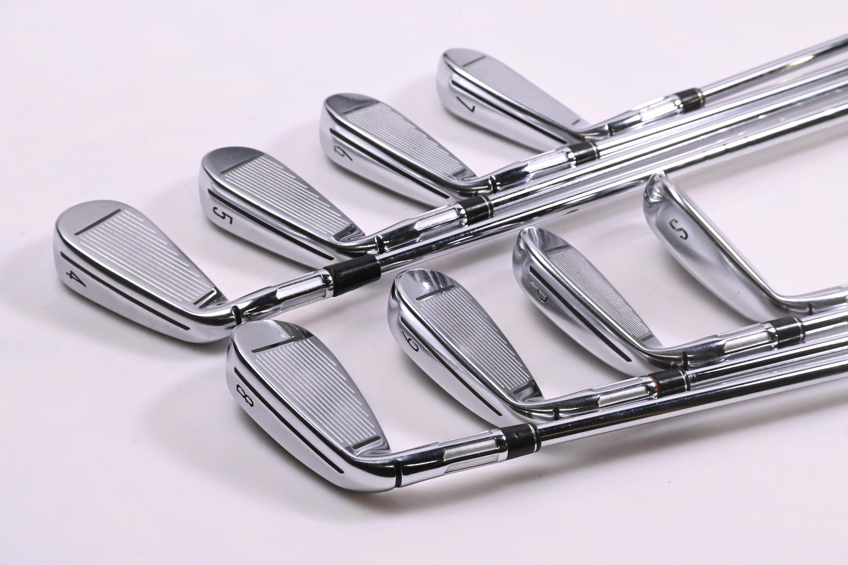 Taylormade M CGB Irons / 4-PW+SW / Regular Flex N.S.Pro 840 Shafts