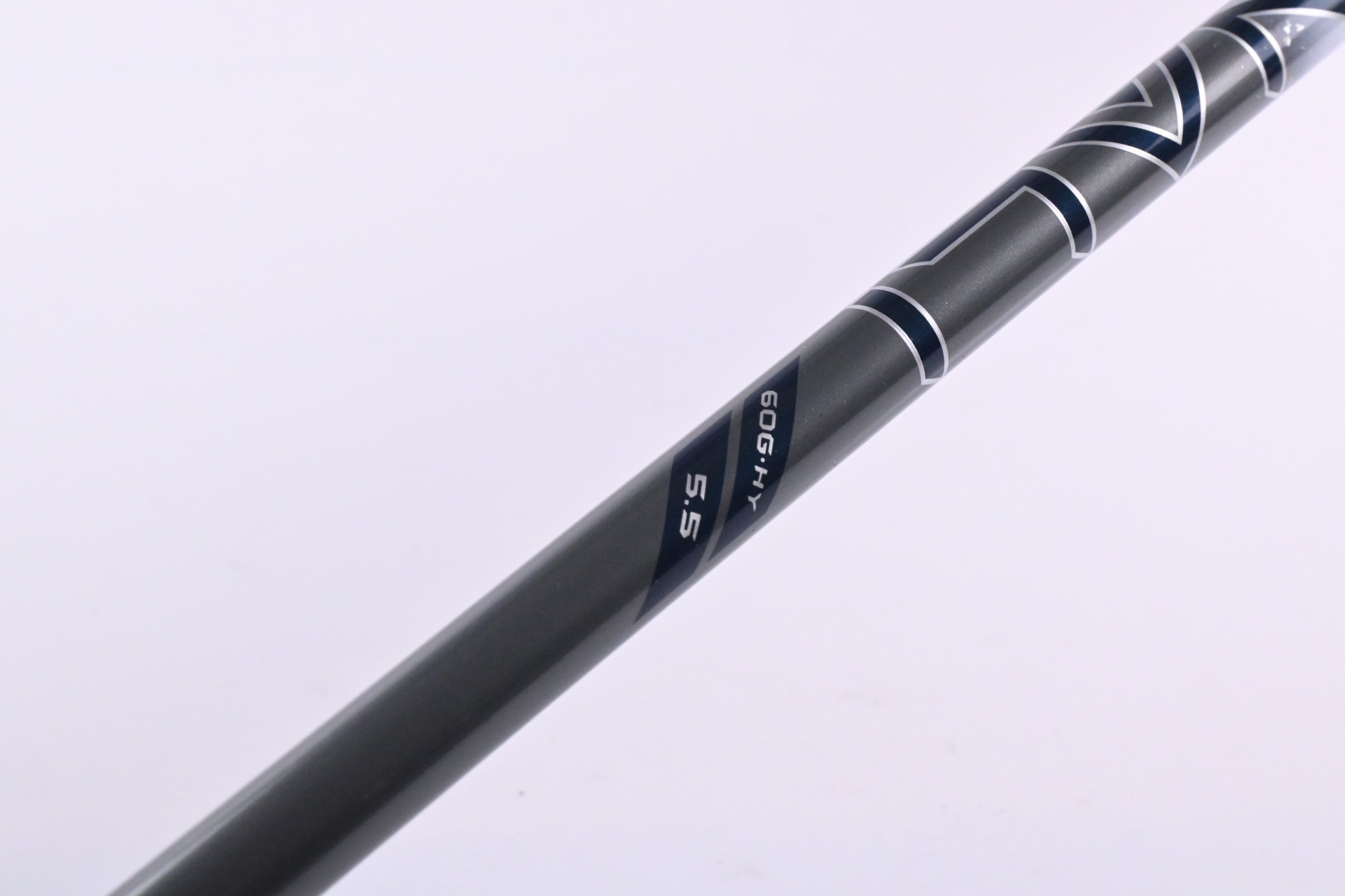 Callaway Elyte X #4 Hybrid / 21 Degree / Regular Flex Denali Charcoal 60 Shaft