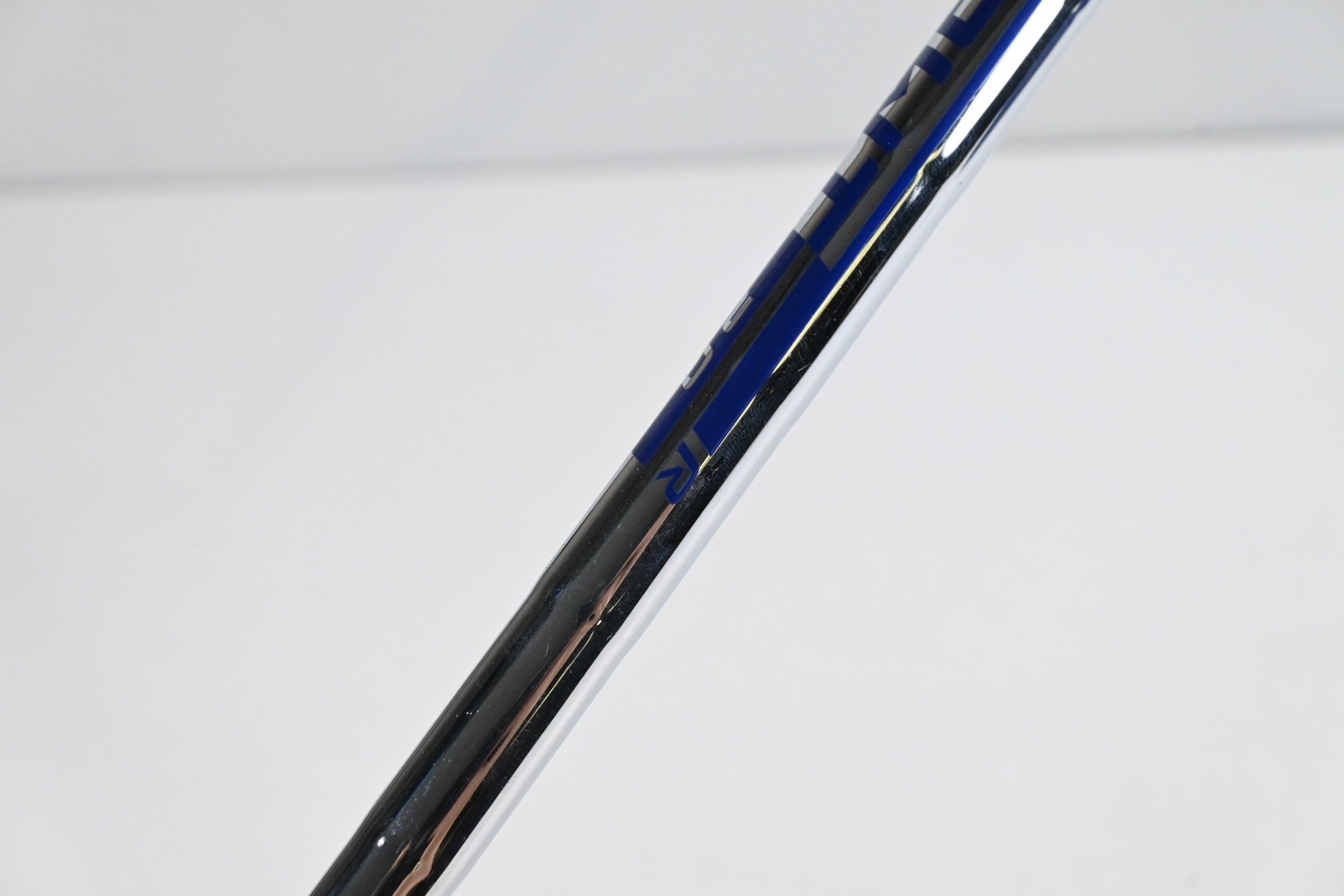 Ping G430 #4 Iron / 19 Degree / Blue Dot / Regular Flex Ping AWT 2.0 Shaft