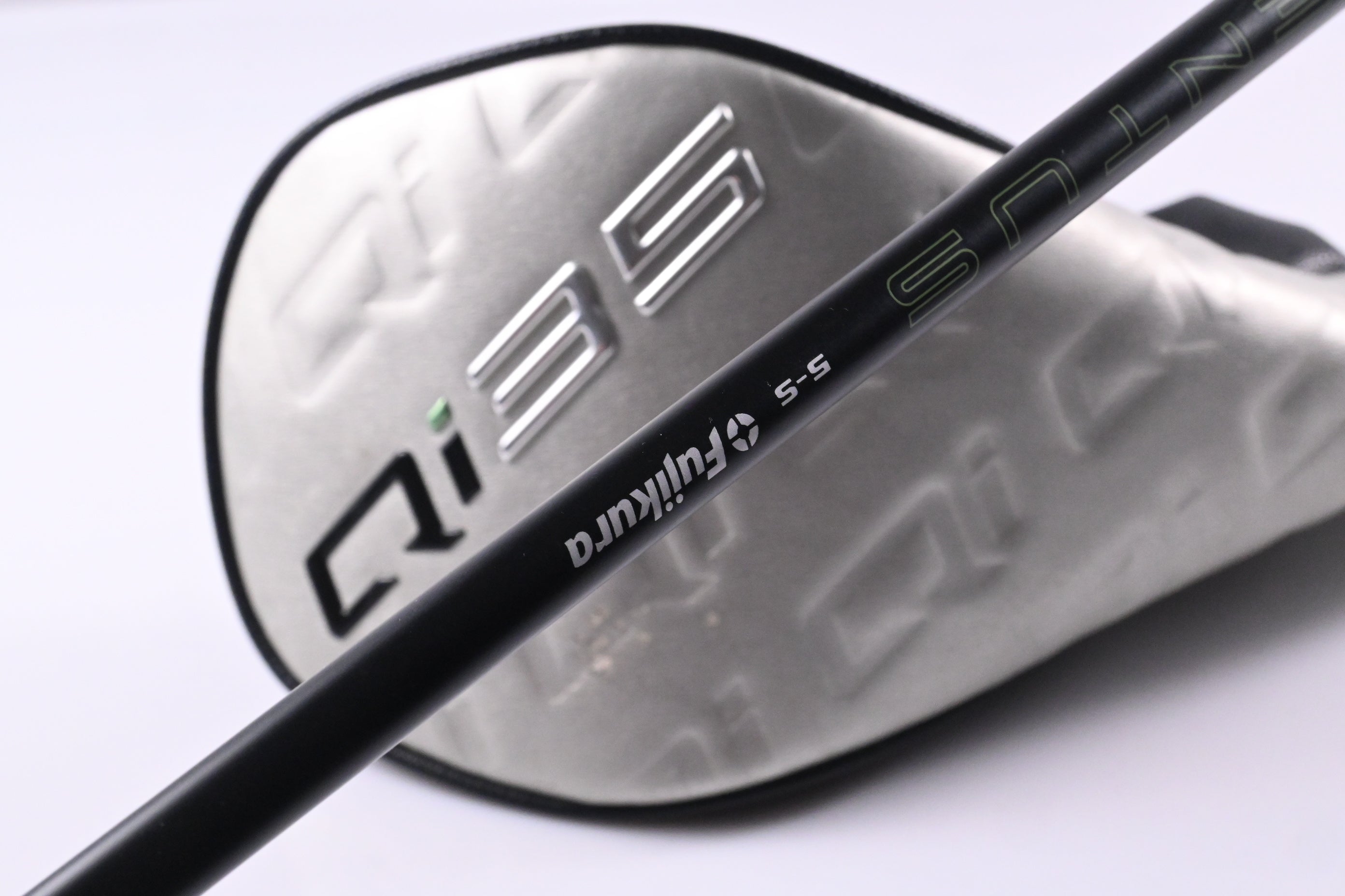 Taylormade Qi35 Driver / 10.5 Degree / Stiff Flex Ventus Blue 5 Shaft