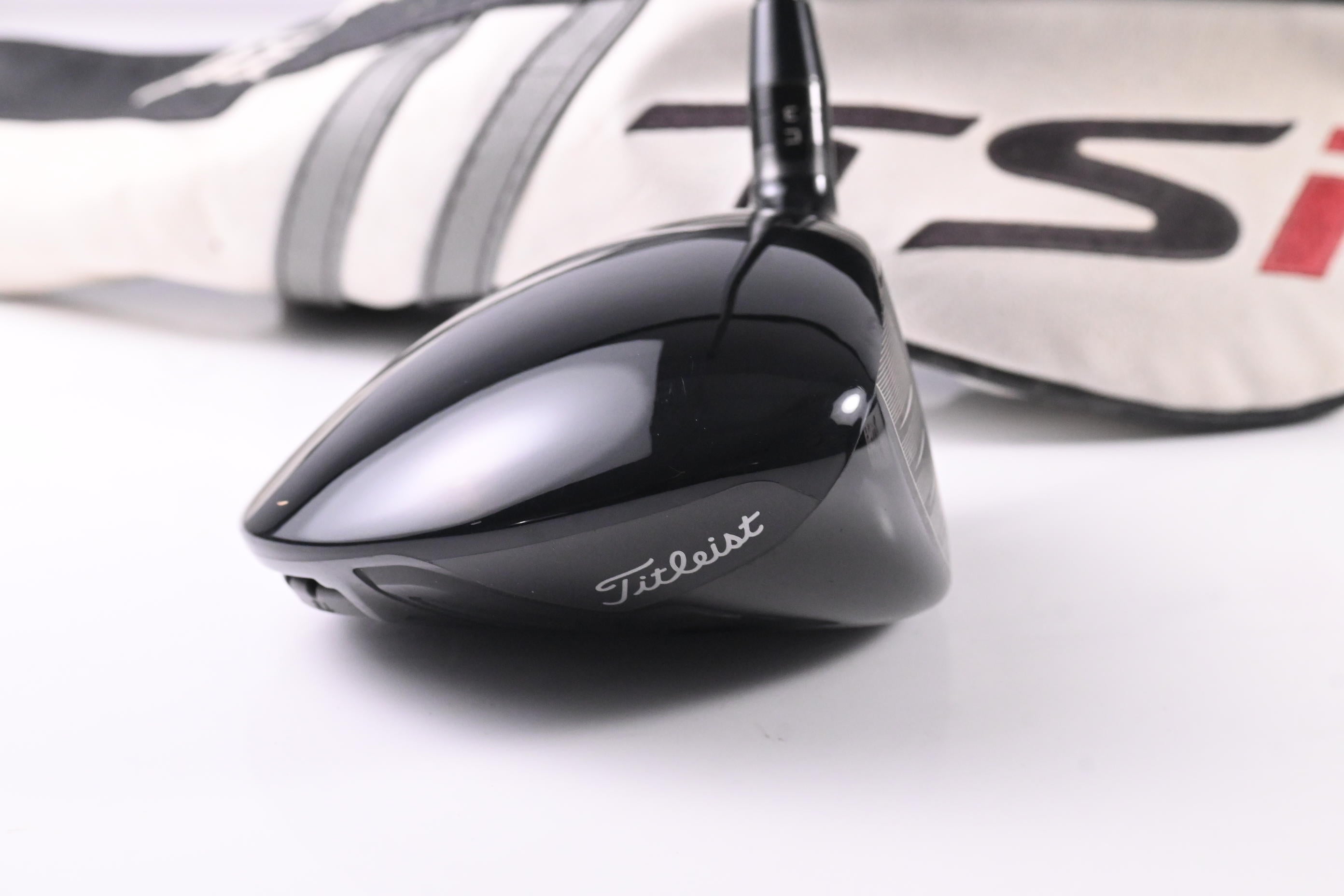 Titleist TSi3 Driver / 10 Degree / X-Flex HZRDUS Smoke RDX Black 60 Shaft
